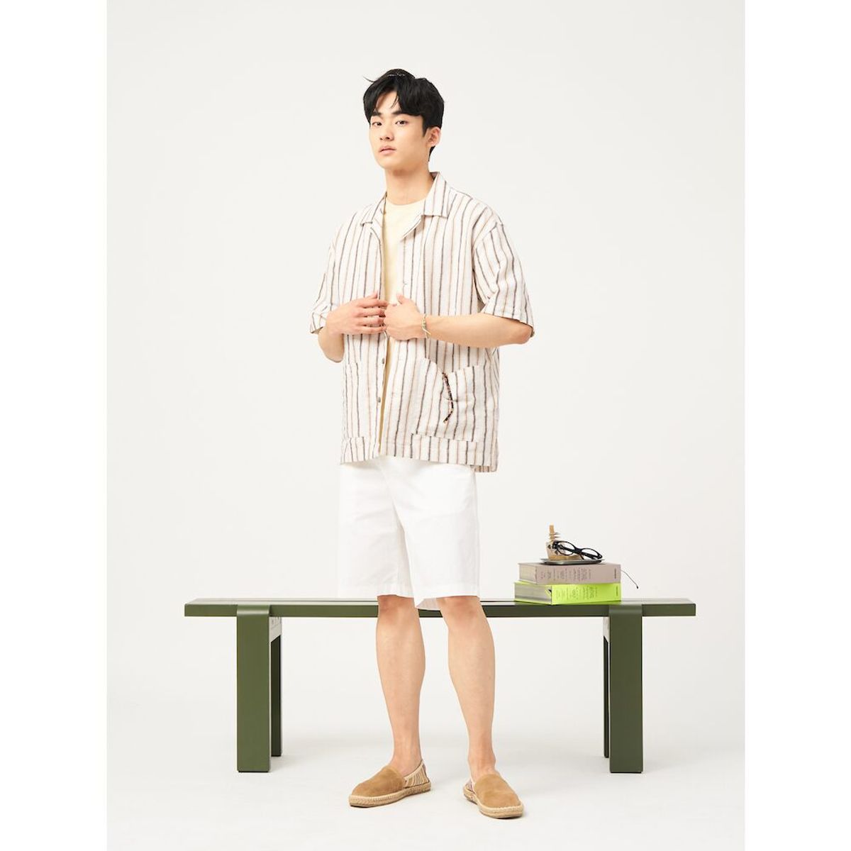 빈폴 멘(BEANPOLE MEN) 리넨 혼방 스트라이프 오픈칼라 반소매 셔츠  아이보리