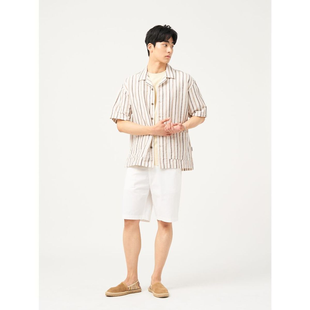 빈폴 멘(BEANPOLE MEN) 리넨 혼방 스트라이프 오픈칼라 반소매 셔츠  아이보리