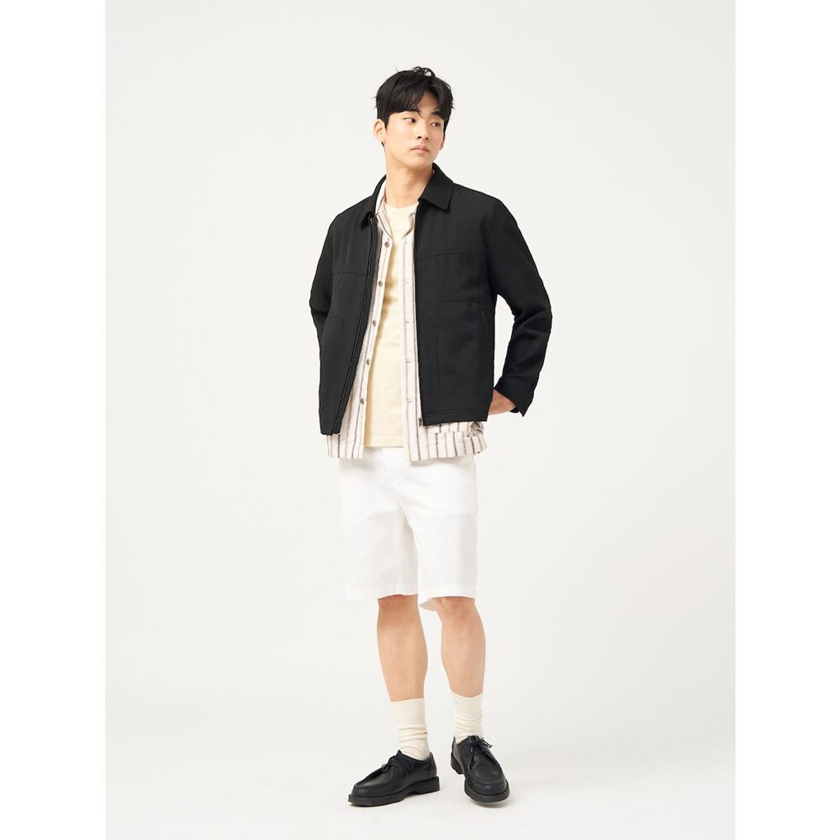 빈폴 멘(BEANPOLE MEN) 리넨 혼방 스트라이프 오픈칼라 반소매 셔츠  아이보리