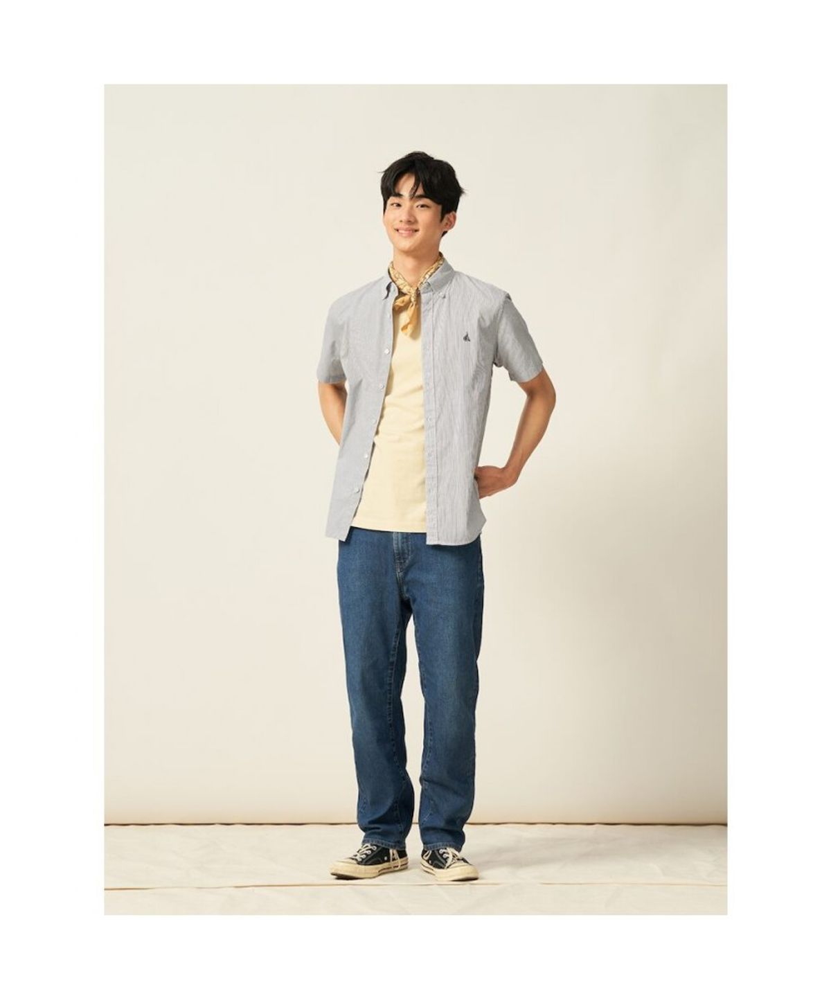 빈폴 멘(BEANPOLE MEN) 강연 시어서커 변형 핀 스트라이프 반소매 셔츠  그레이 (BC5465C433)
