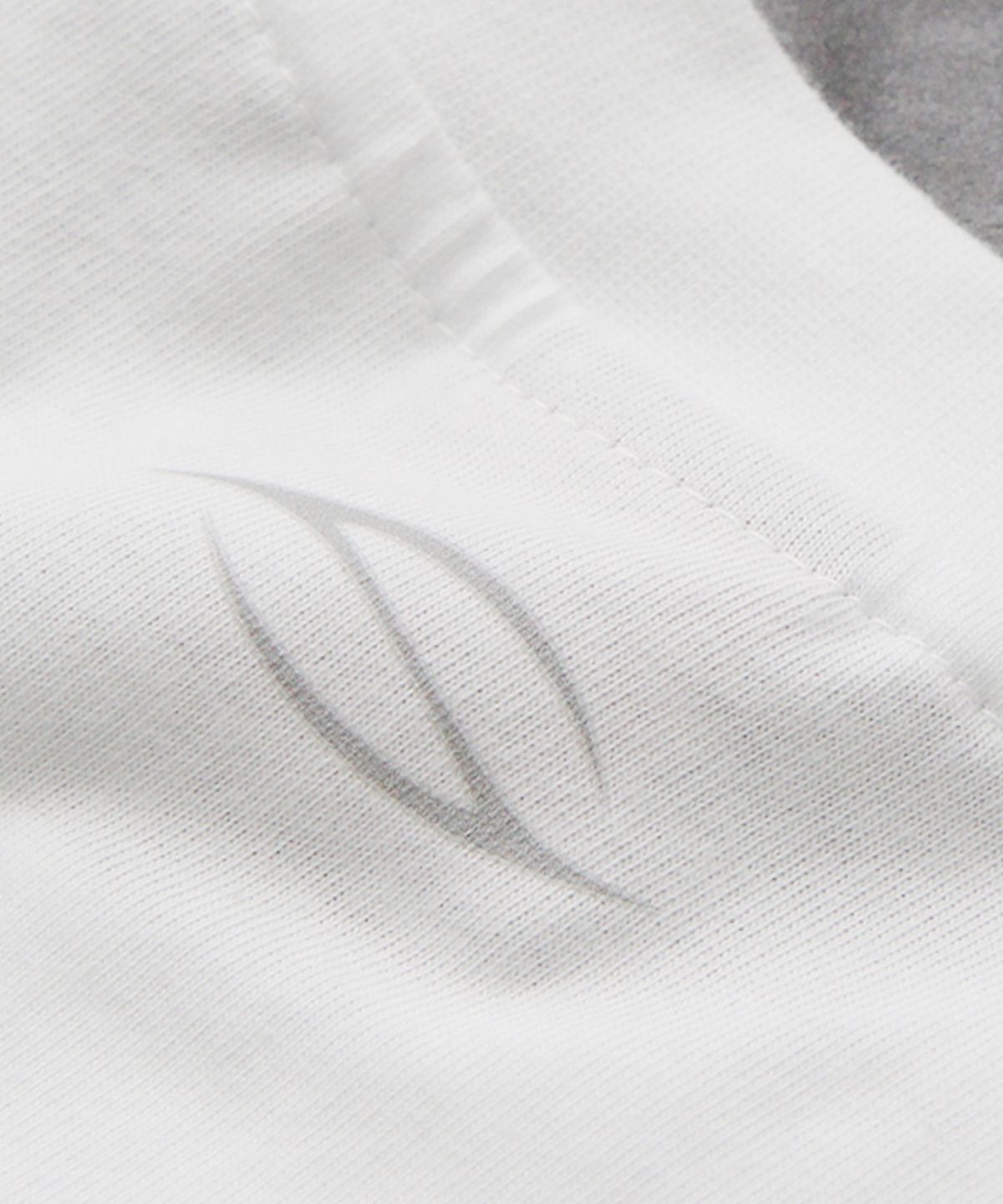 크리건(CRIGUN) CRG Tribal 세미 오버핏 반팔티 WHITE