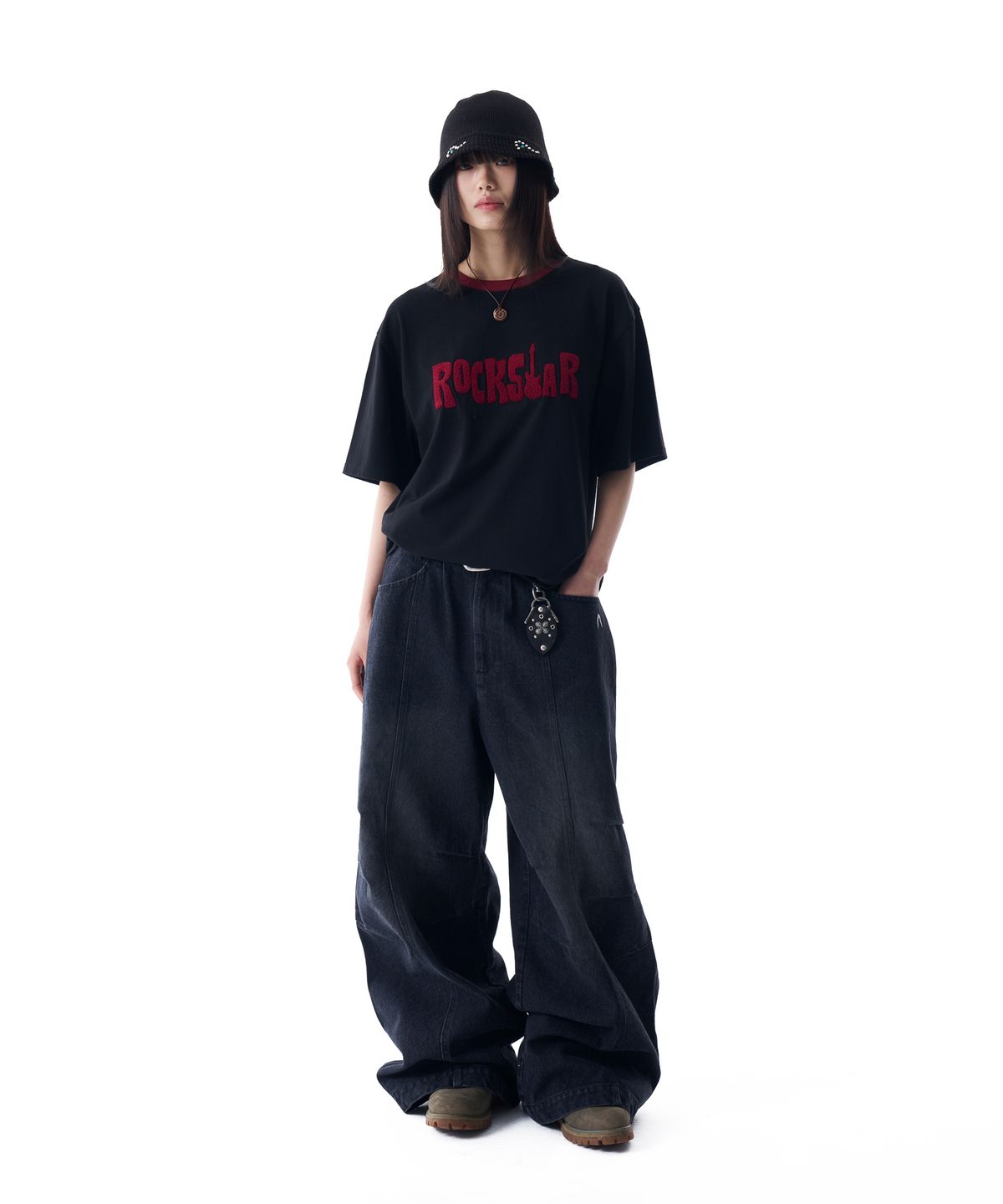 아캄(AAKAM) ROCKSTAR Boucle Half Top (Black)