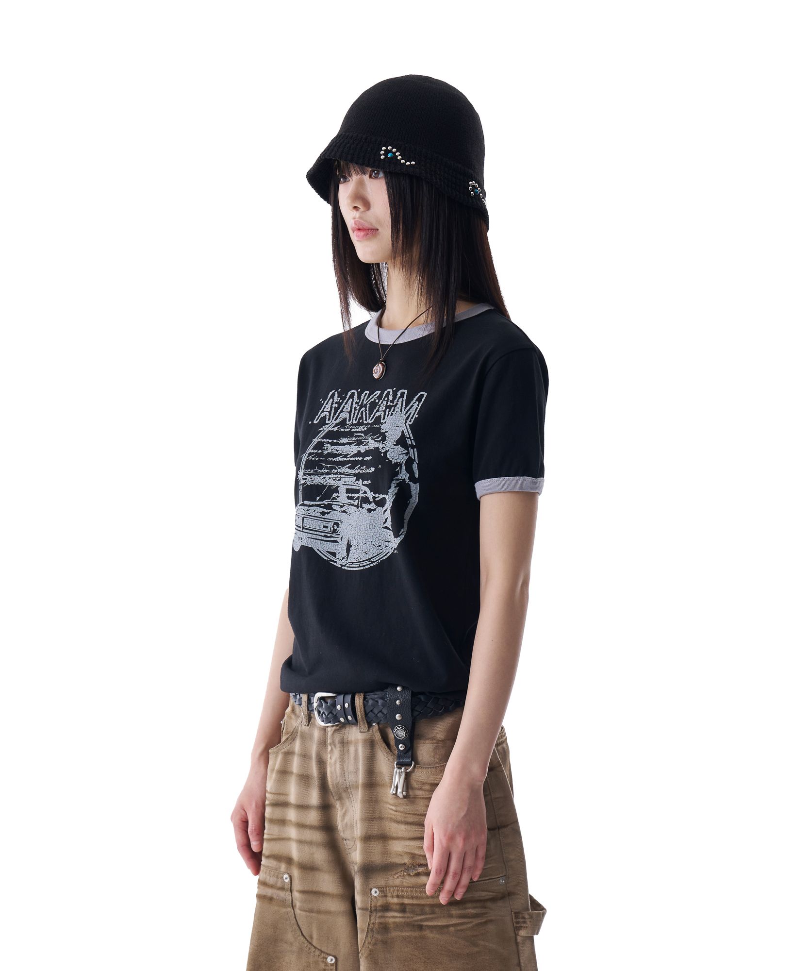 MUSINSA公式 | AAKAM Cracked Car Ringer Top (Black)