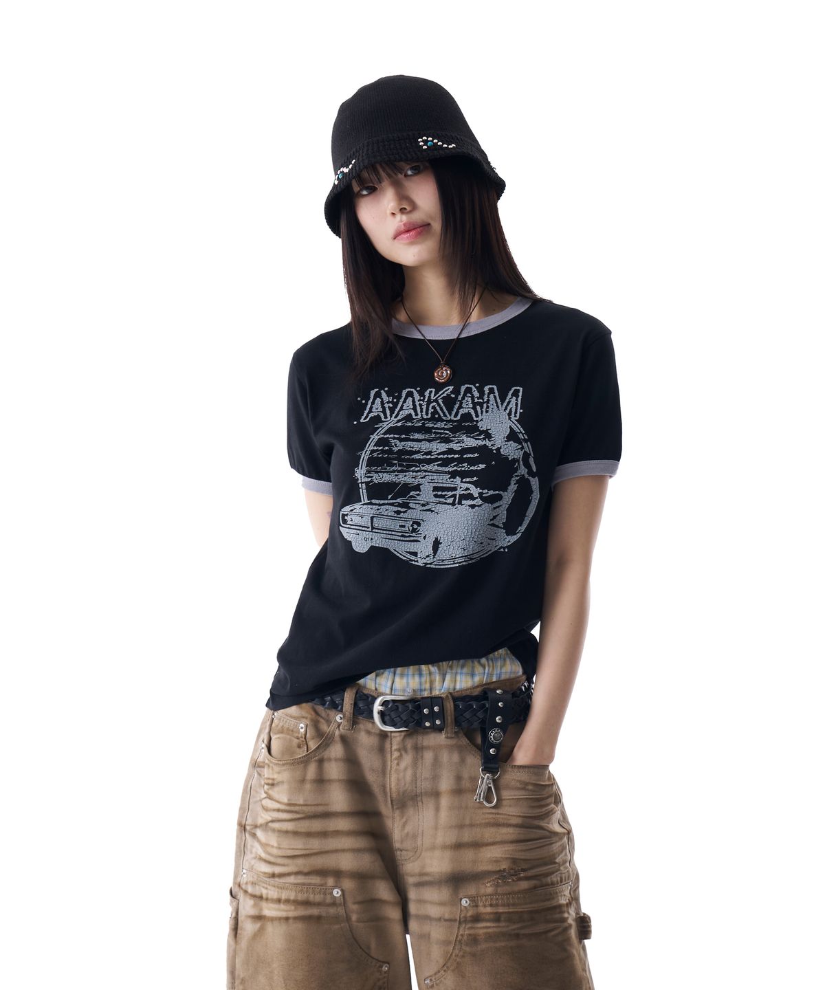 아캄(AAKAM) Cracked Car Ringer Top (Black)