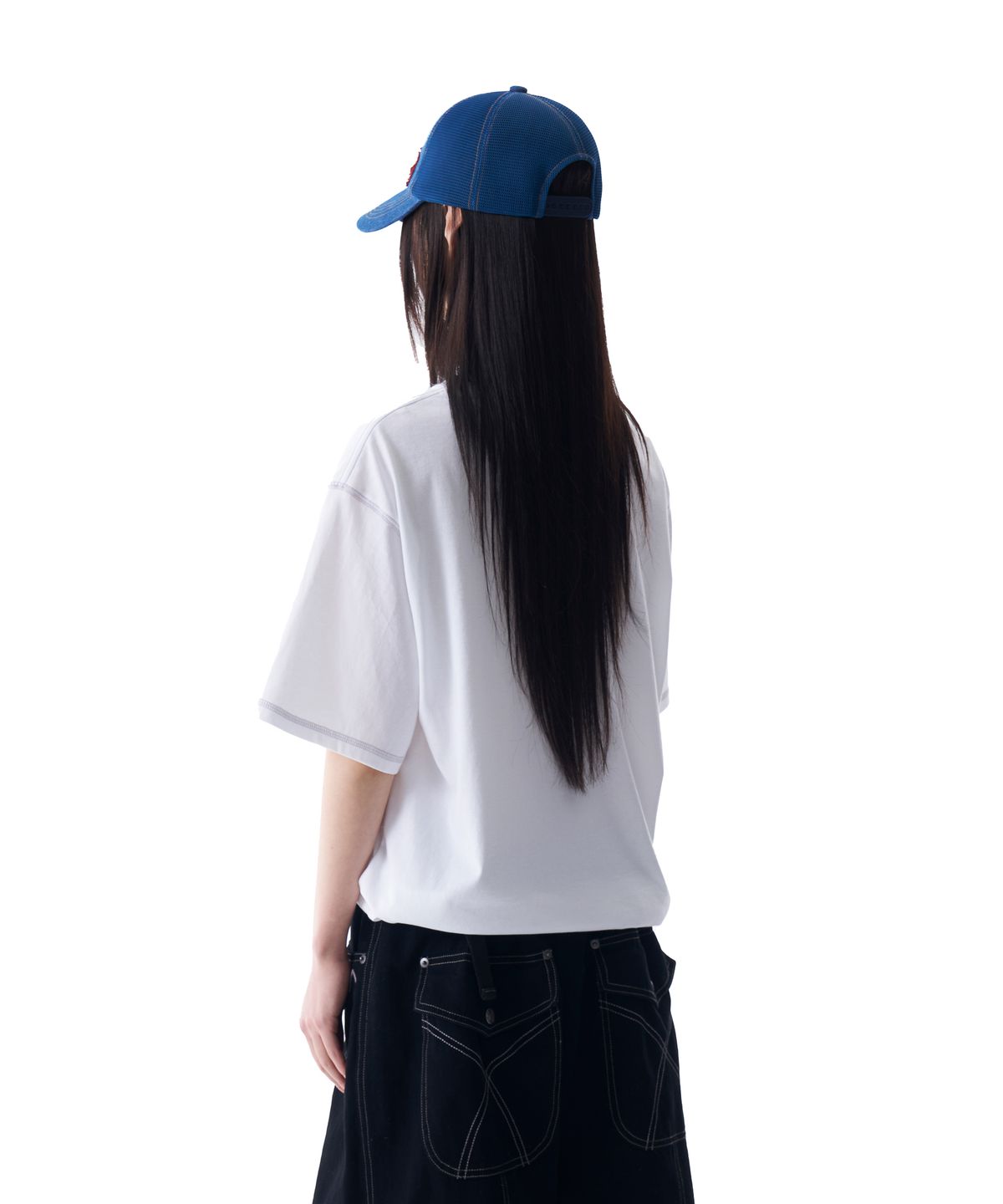 아캄(AAKAM) Studded Sun Half Top (White)