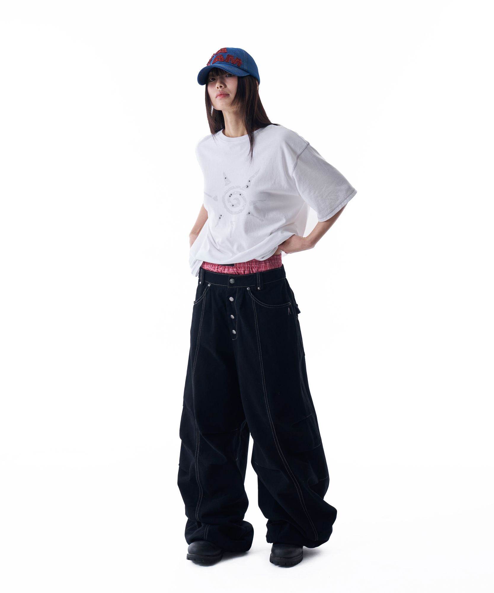【AAKAM】Studded Sun Half Top ★男女兼用★追跡付 MUSINSA | AAKAM Studded Sun Half Top (White)
