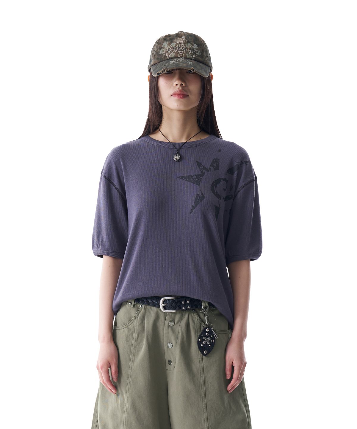 아캄(AAKAM) Ribbed Star Ringer Top (Dark Gray)
