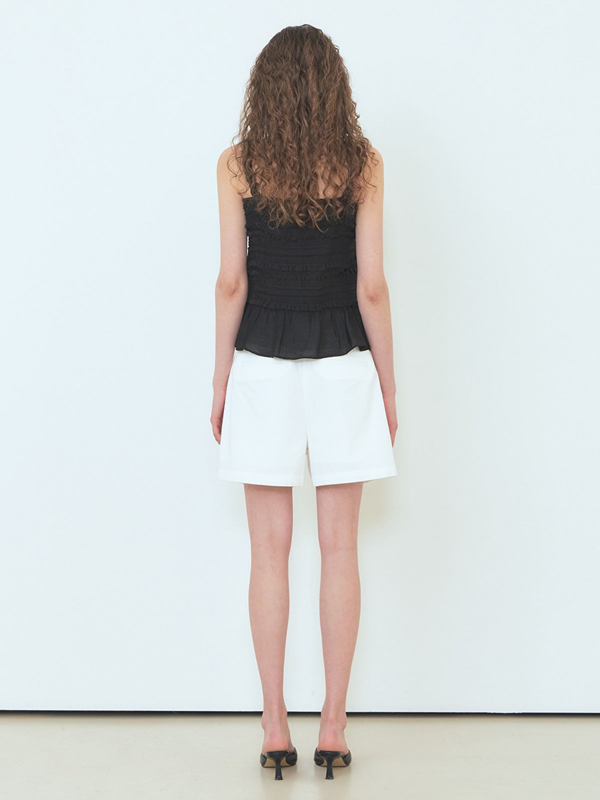 에트몽(ETMON) Cotton Pintuck Short Pants White