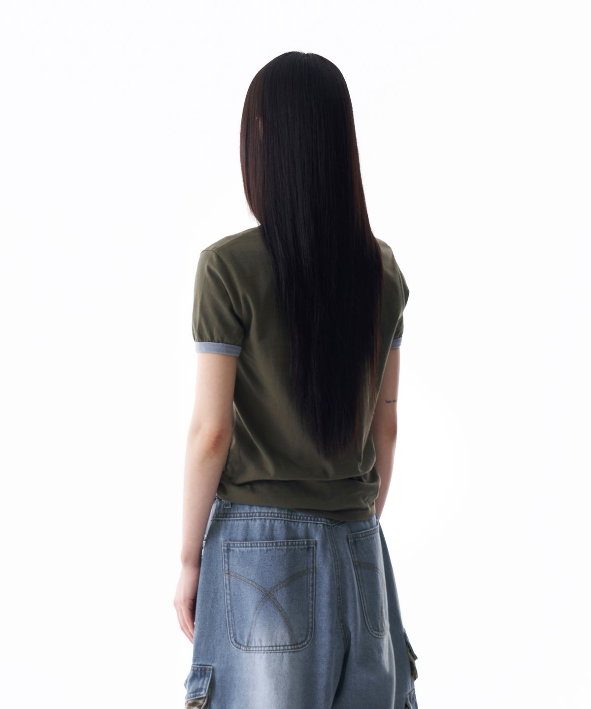 아캄(AAKAM) OTAKU Boucle Ringer Top (Khaki)