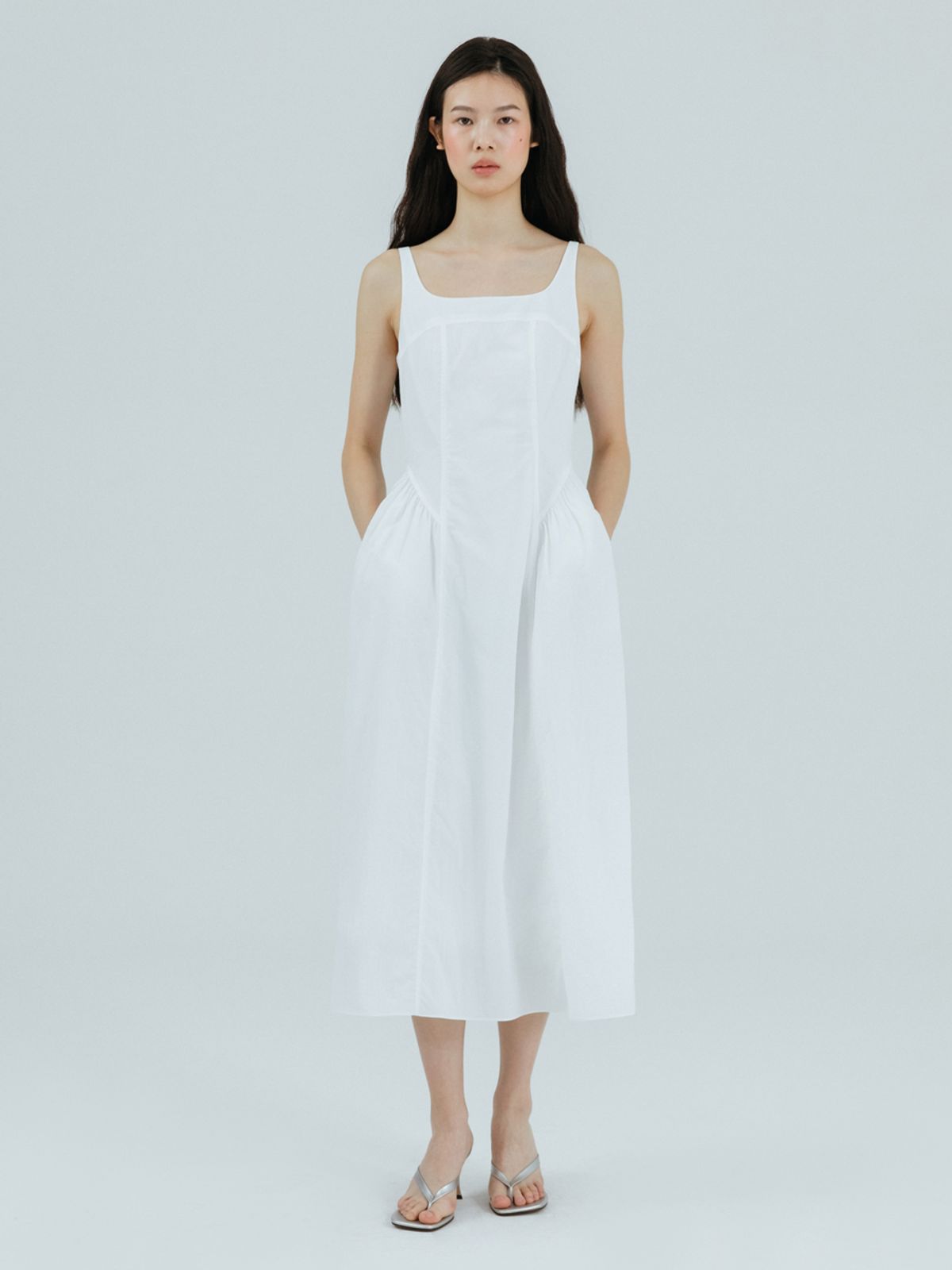 에트몽(ETMON) Volume Shirring Sleeveless Dress Ivory