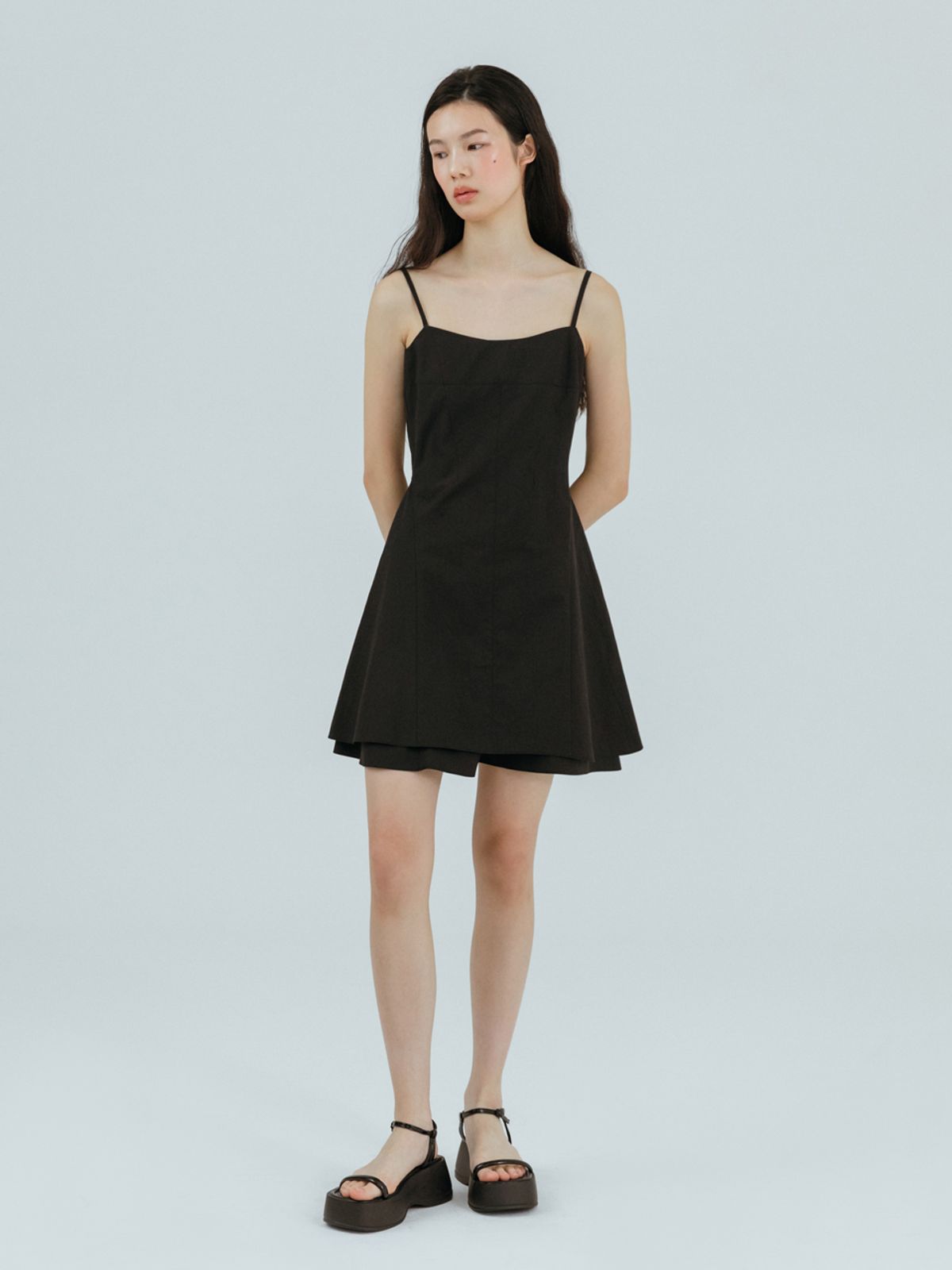 에트몽(ETMON) Slip Flare Layered Mini Dress Black