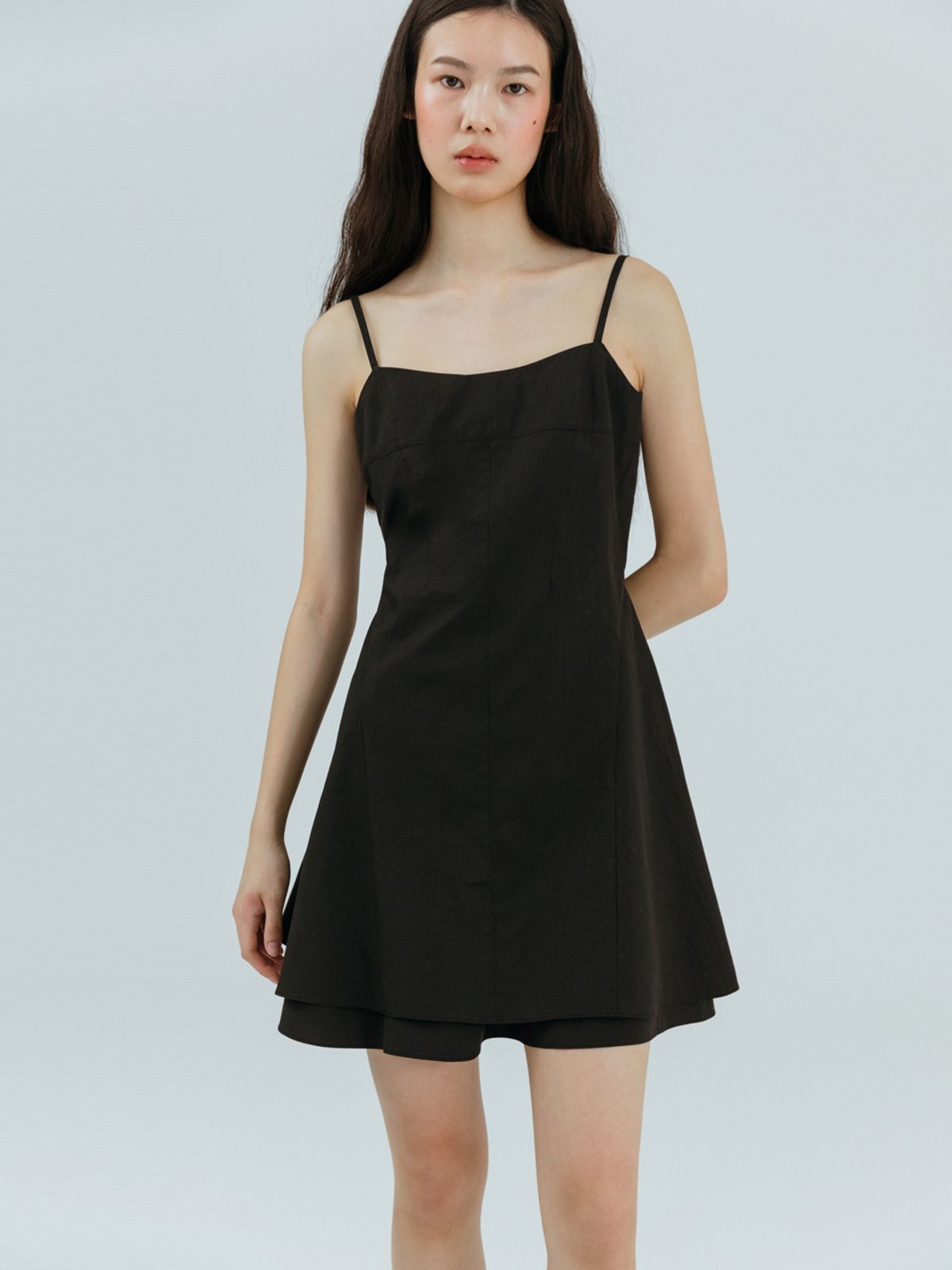 에트몽(ETMON) Slip Flare Layered Mini Dress Black