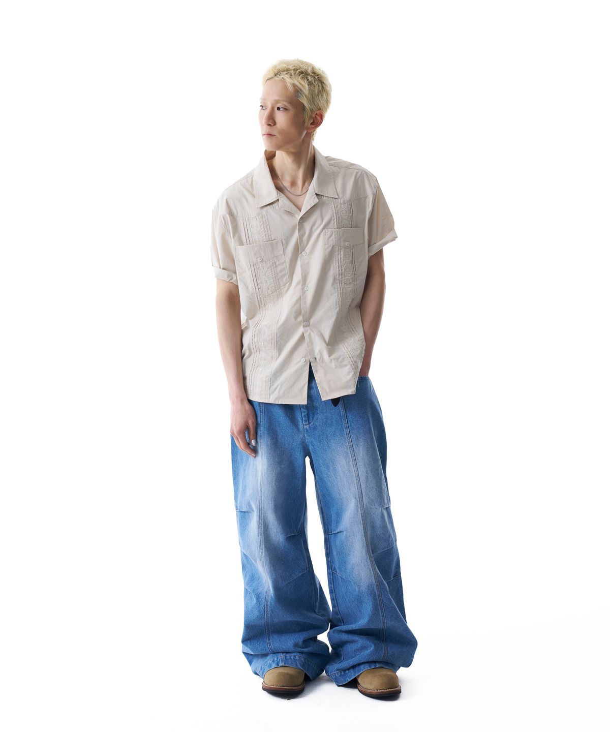 아캄(AAKAM) Needlework Cuba Half Shirts (Beige)