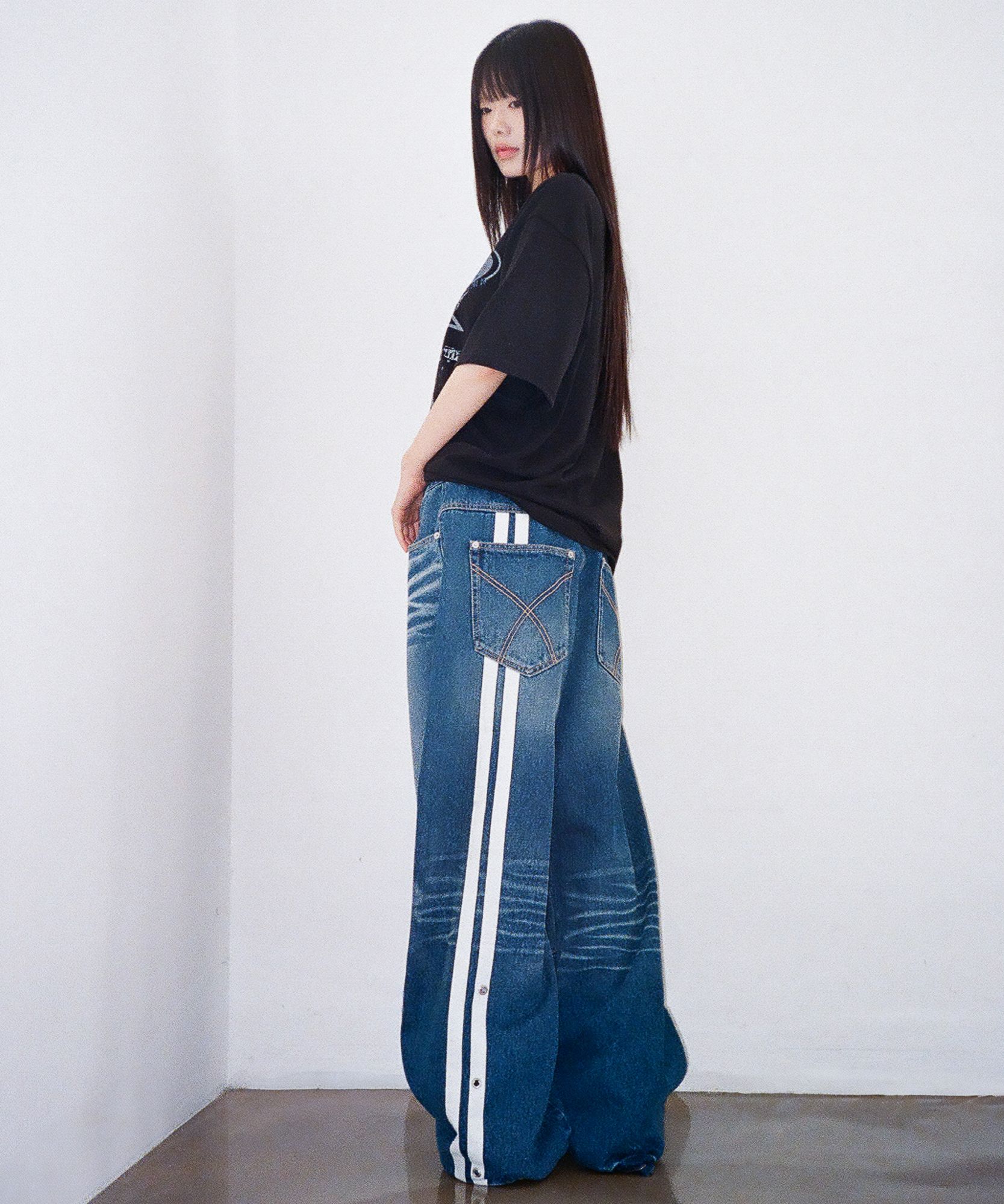 ★AAKAM★ 2-Lined Eyelet Washed Denim Pants MUSINSA | AAKAM 2-Lined Eyelet Washed Denim Pants (Blue)