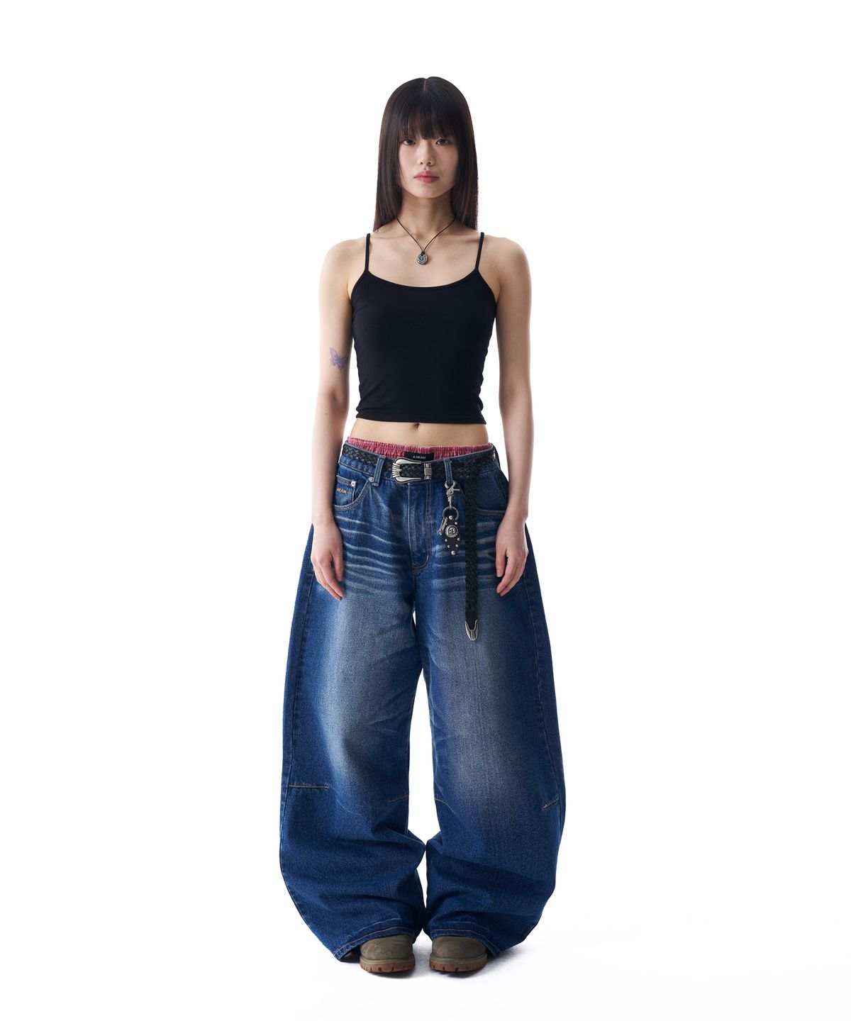 아캄(AAKAM) 2-Lined Eyelet Washed Denim Pants (Blue)