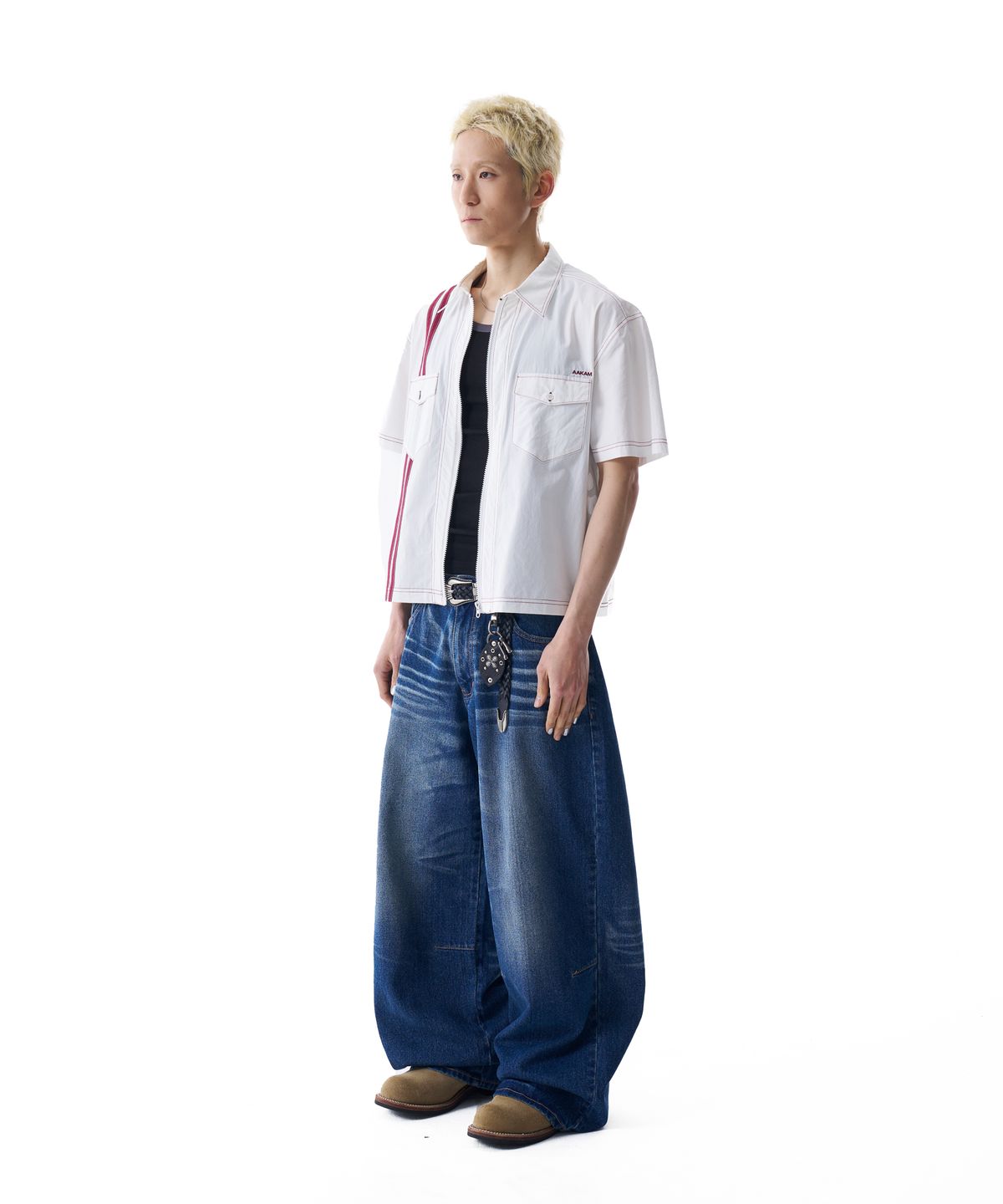 아캄(AAKAM) 2-Lined Eyelet Washed Denim Pants (Blue)