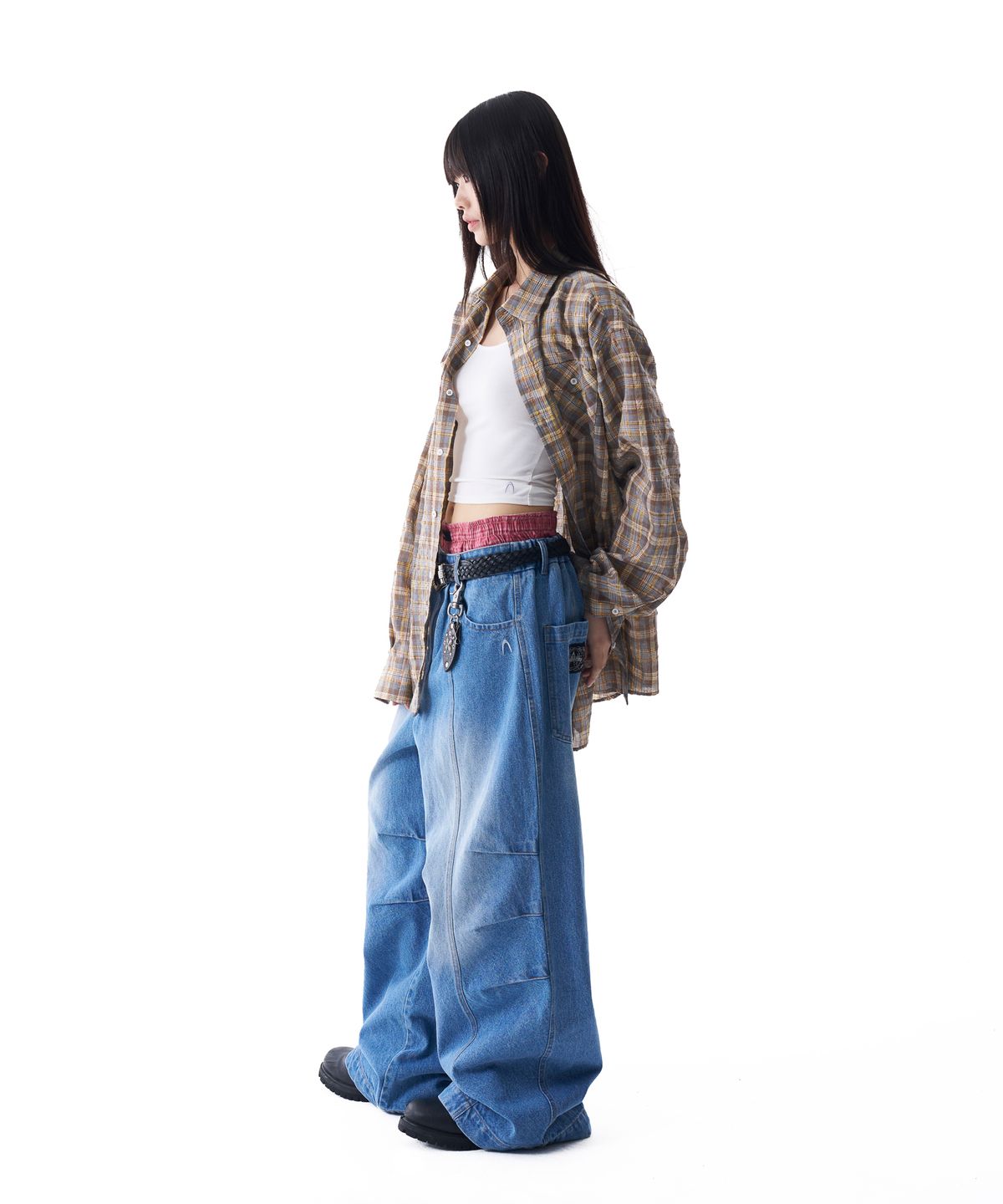 아캄(AAKAM) Knee Pin-tuck Washed Denim Pants (Blue)