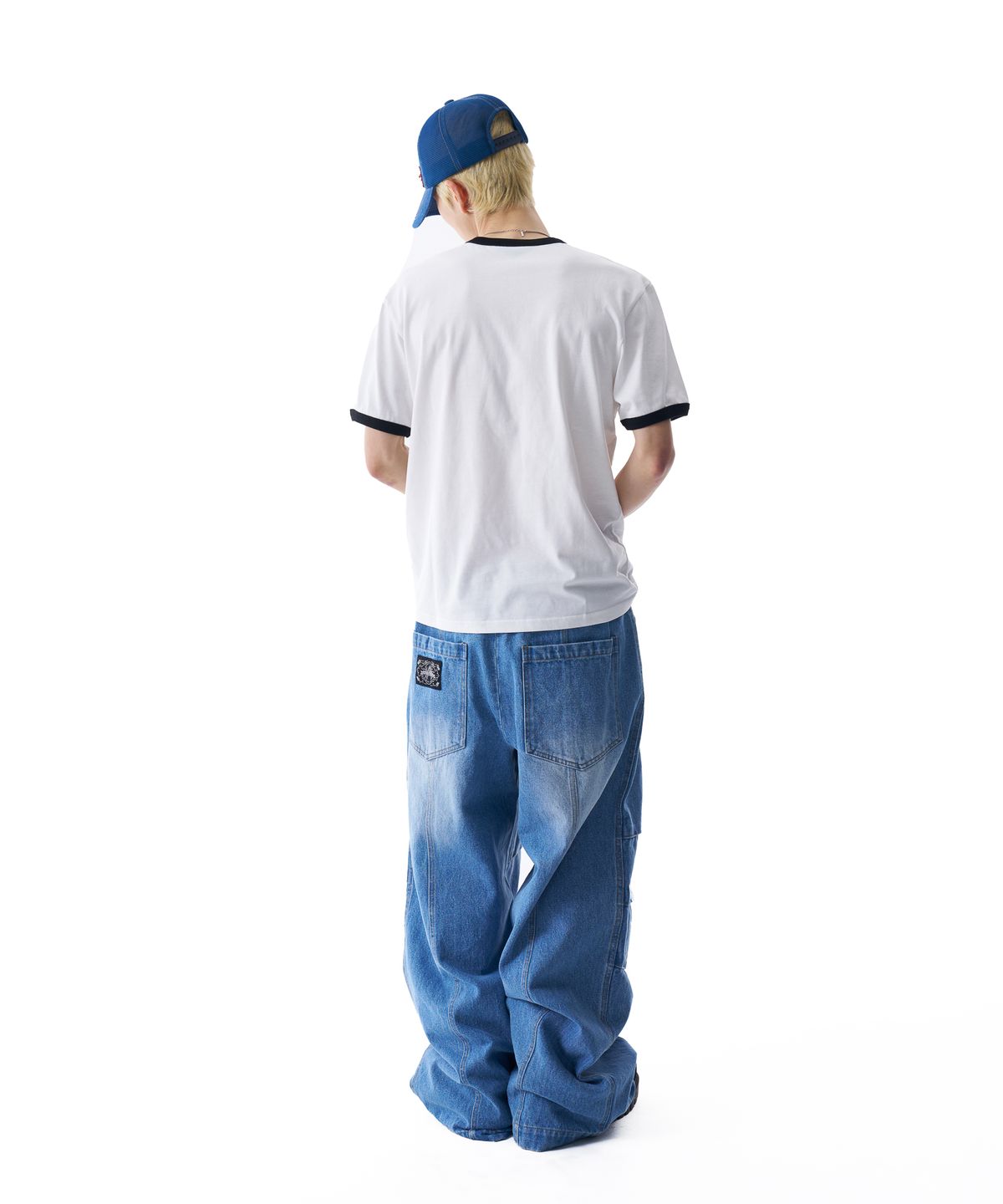 아캄(AAKAM) Knee Pin-tuck Washed Denim Pants (Blue)