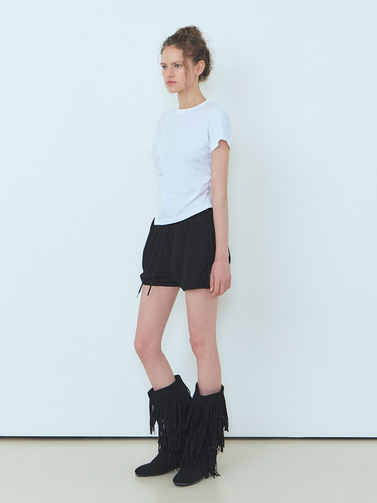 에트몽(ETMON) Curved Shirring T-Shirt White