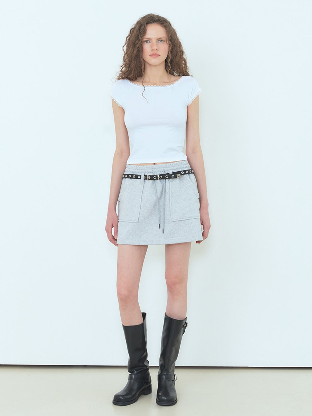 에트몽(ETMON) Lace Trimming T-Shirt White