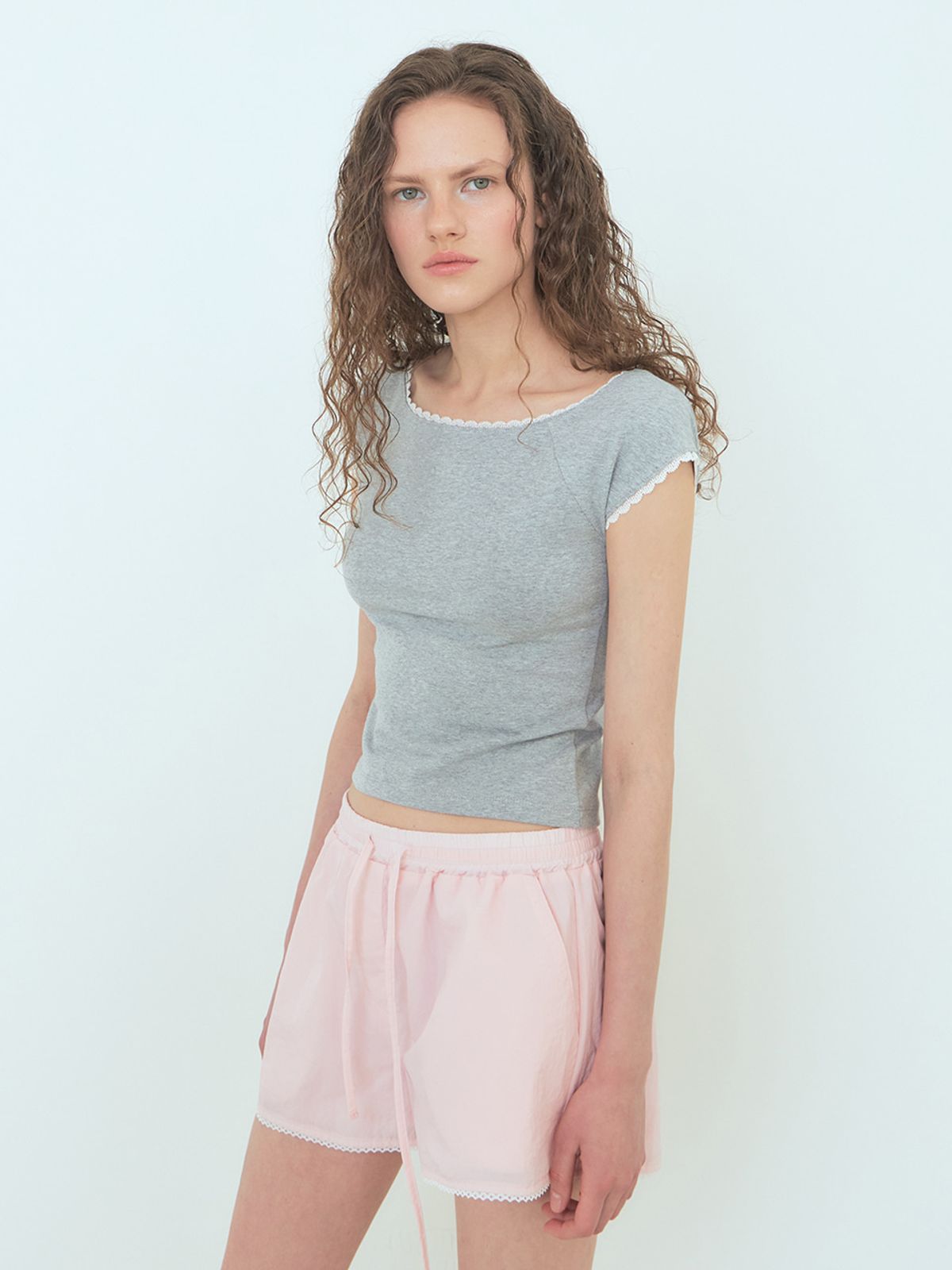 에트몽(ETMON) Lace Trimming T-Shirt Melange Grey