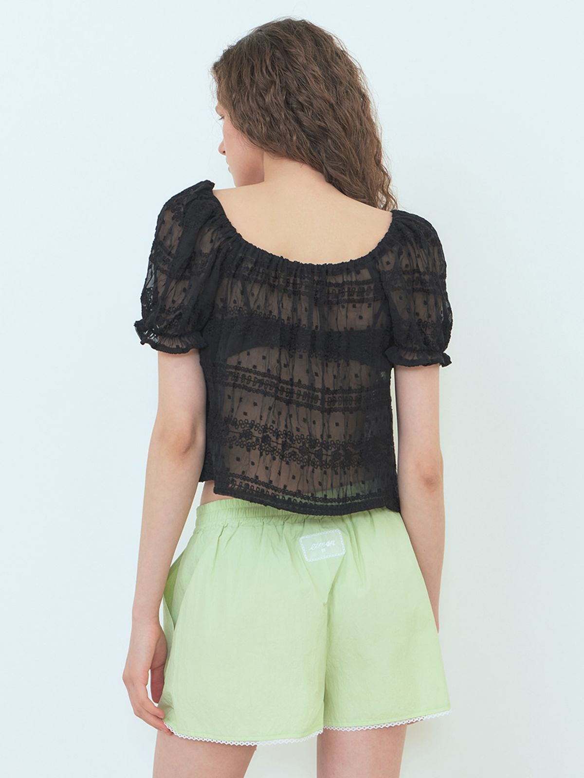 에트몽(ETMON) Wrinkle Flower Blouse Black
