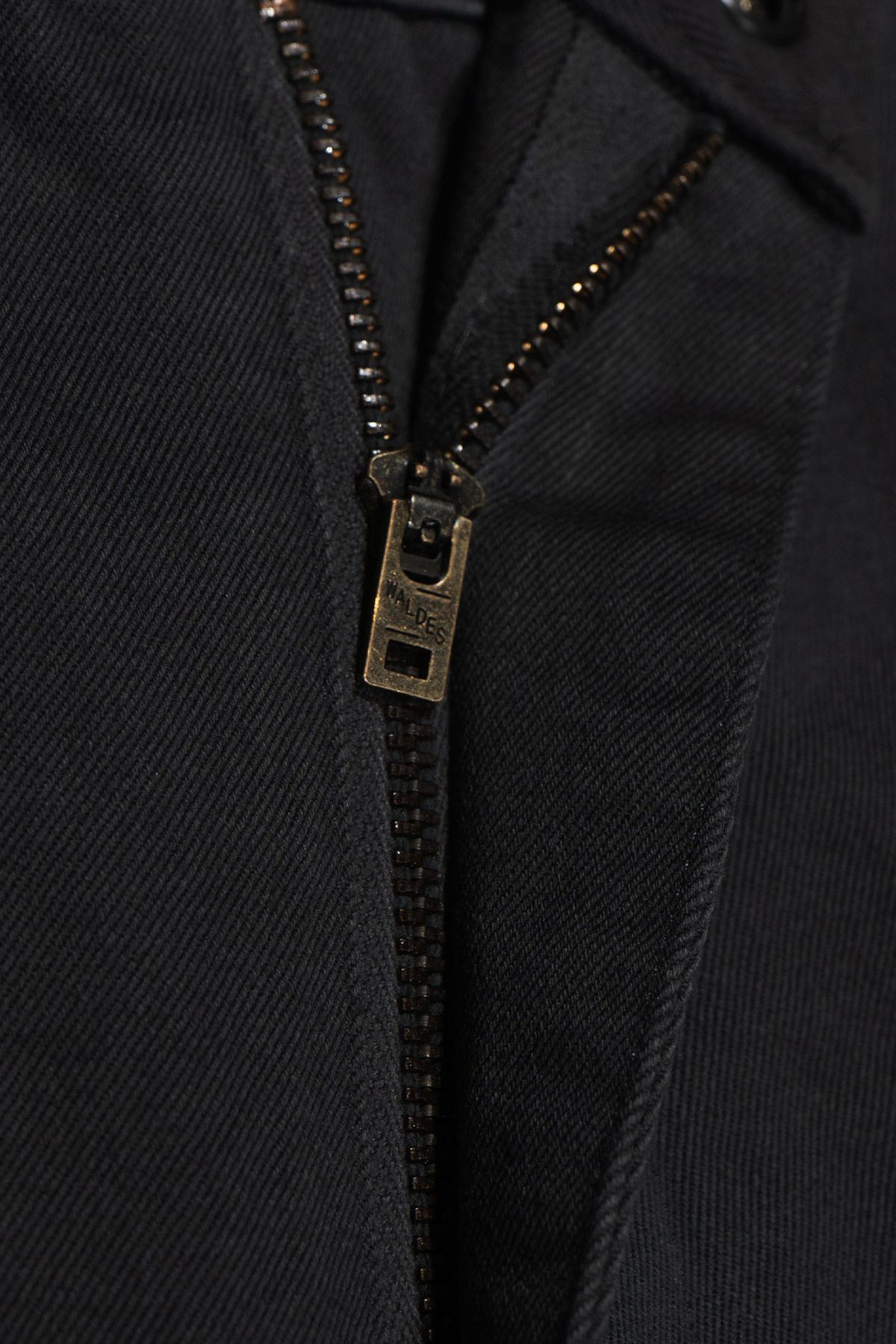 더 긱스(THE GEEKS) Ranch flare chino pants - Black