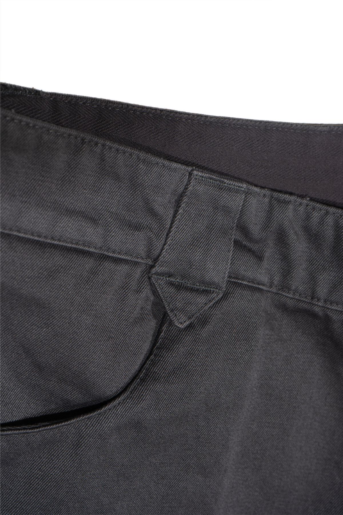 더 긱스(THE GEEKS) Ranch flare chino pants - Charcoal