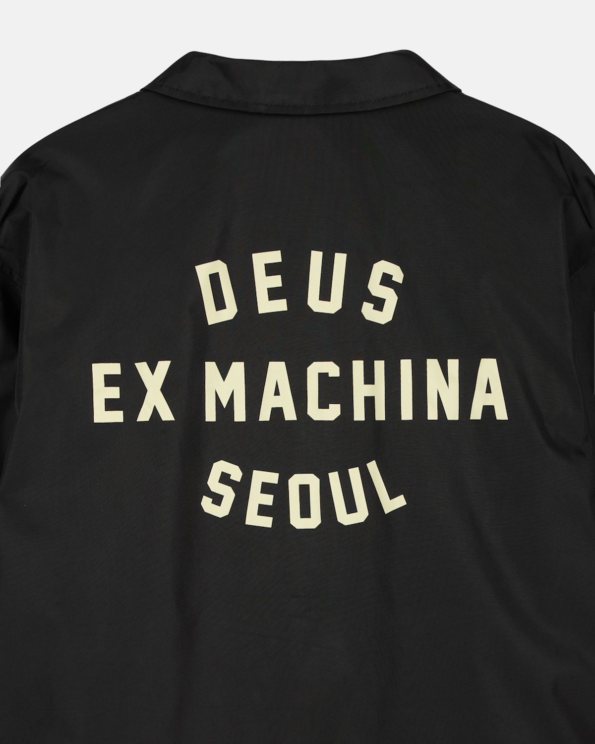 데우스 엑스 마키나(DEUS EX MACHINA) Seoul Coach Jacket_Black