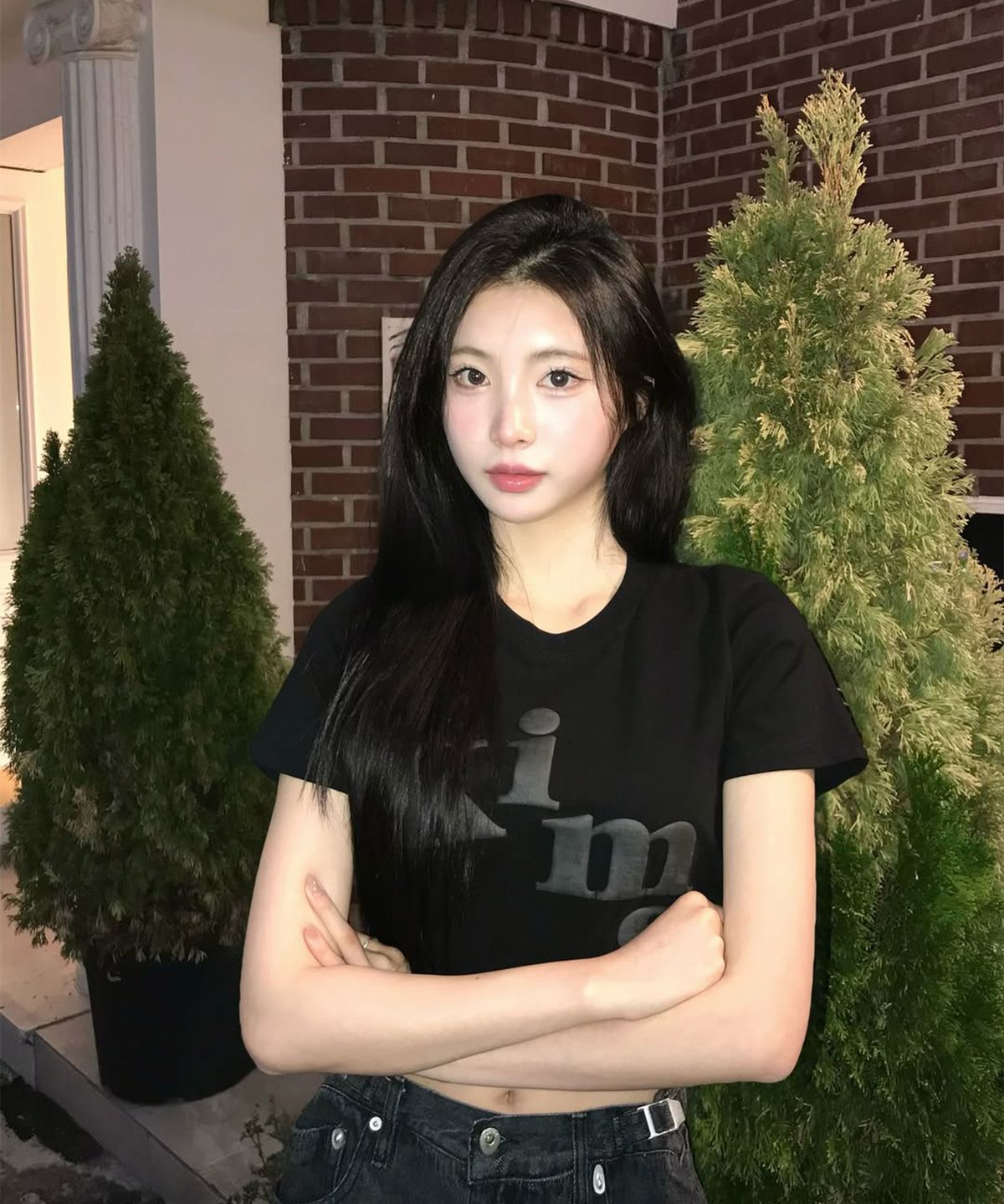 킴스 프레시 코튼 마켓(KIMS FRESH COTTON MARKET) (Unisex) Messy Alpha Logo Tee Black