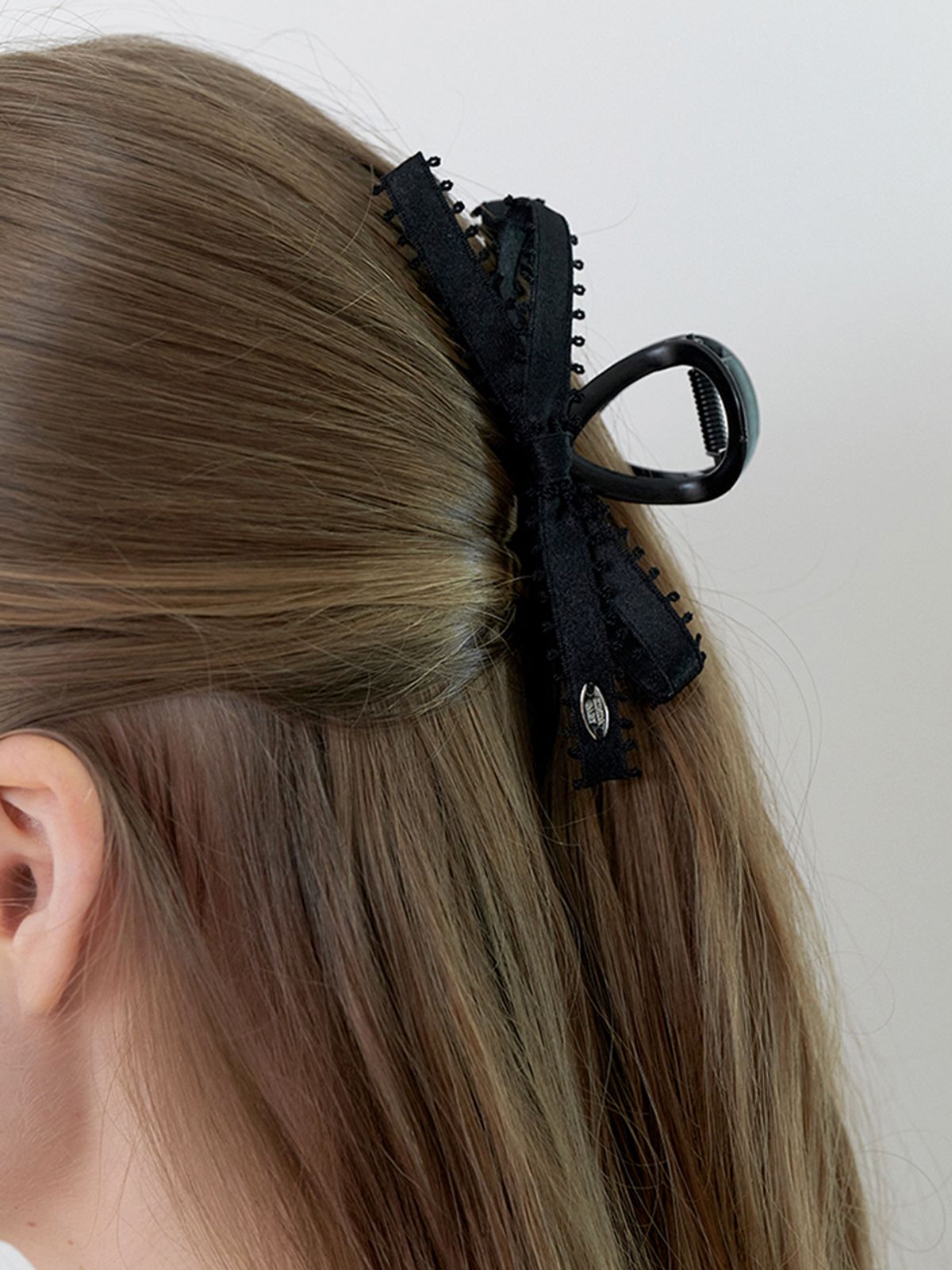 카인더베이비(KINDABABY) vintage fringe ribbon claw - black