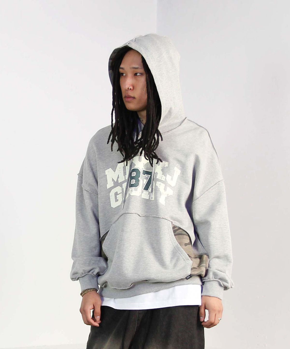 믹쓰제이(MIXXJ) CAMO GLORY HOODIE (GRAY)