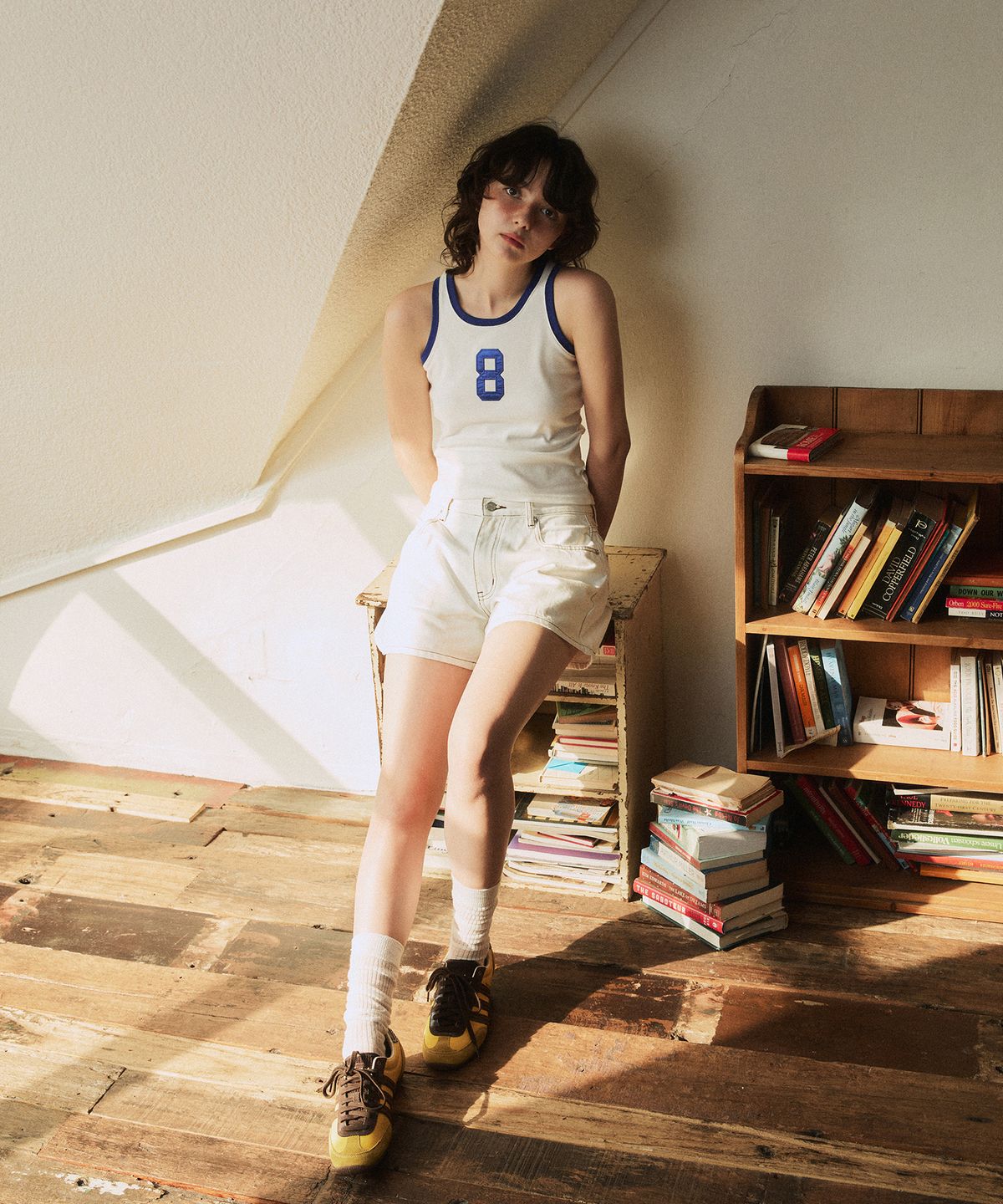 그린버터(GREENBUTTER) NO.8 Applique Sleeveless (Ivory)