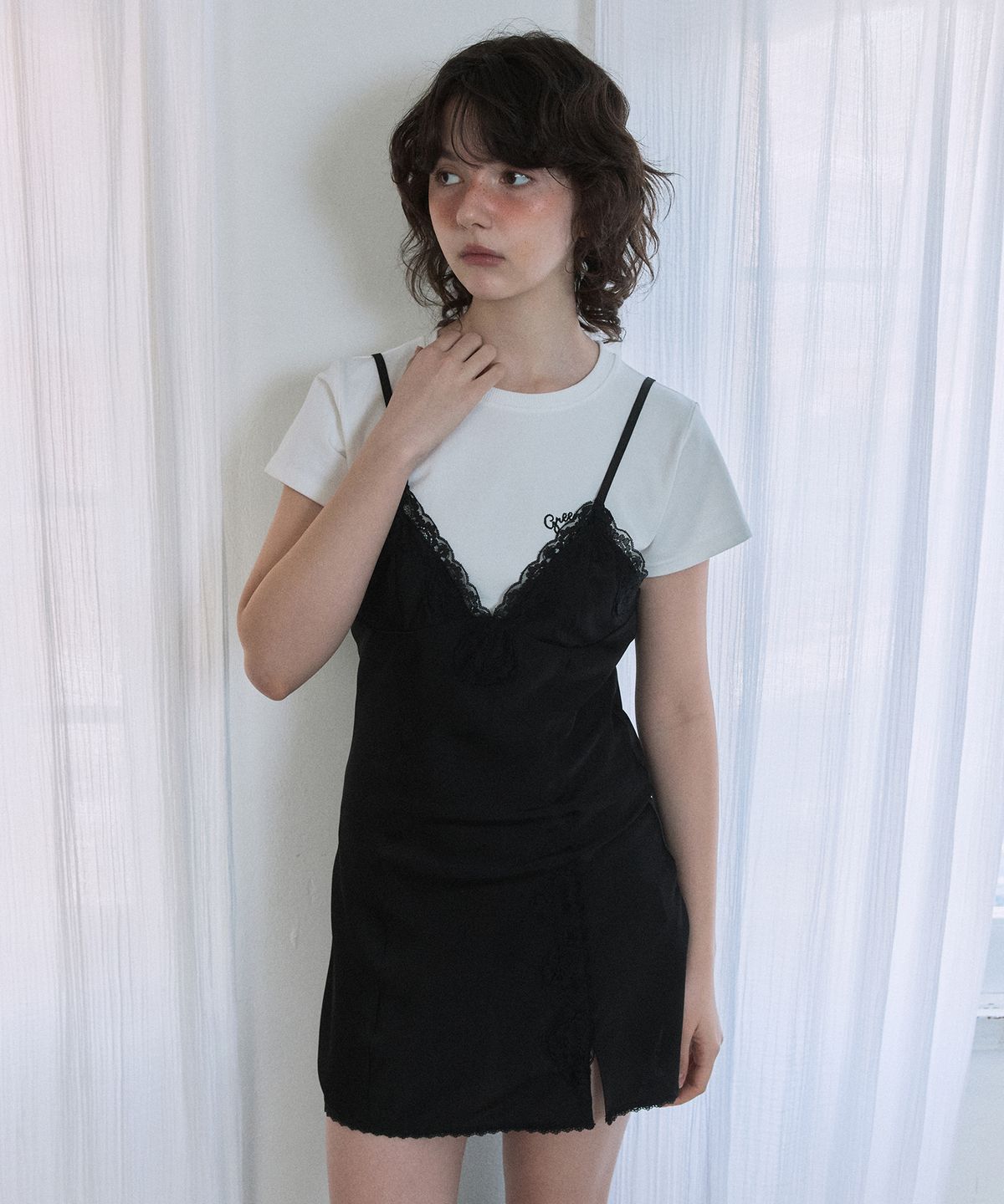 그린버터(GREENBUTTER) Silky Lace Slip Mini Dress (Black)