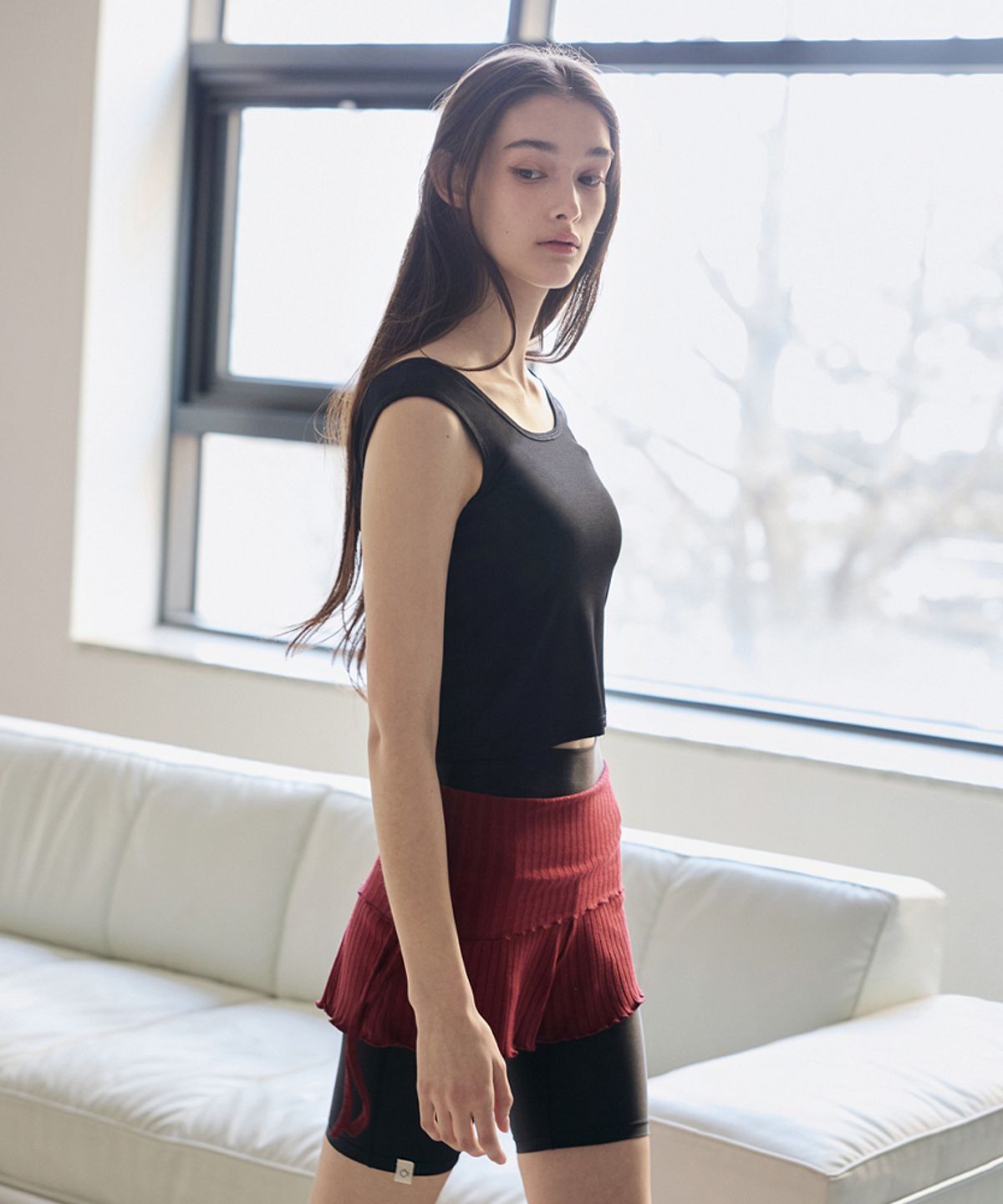 데비웨어(DEVIWEAR) 메이 스퀘어넥 슬리브리스 DEVI-TS0051-블랙