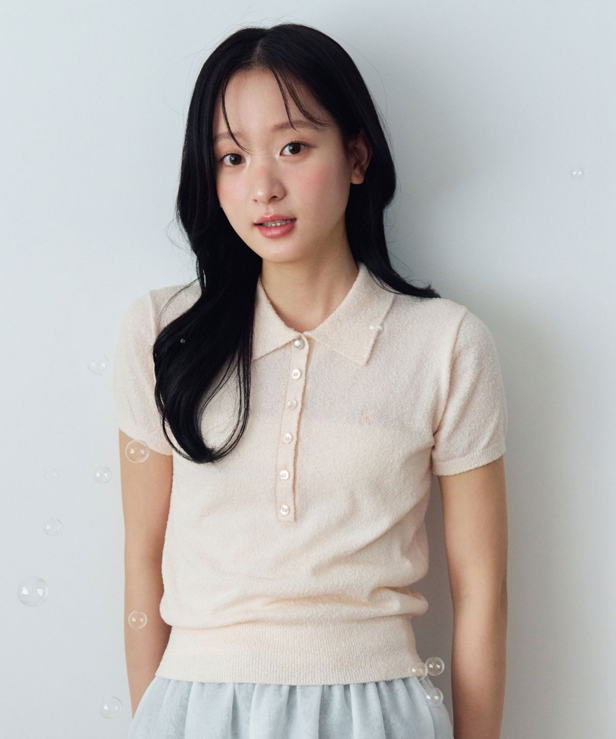 니주르(KNIZURE) 클래식 부클 카라 하프 니트_2COLOR
