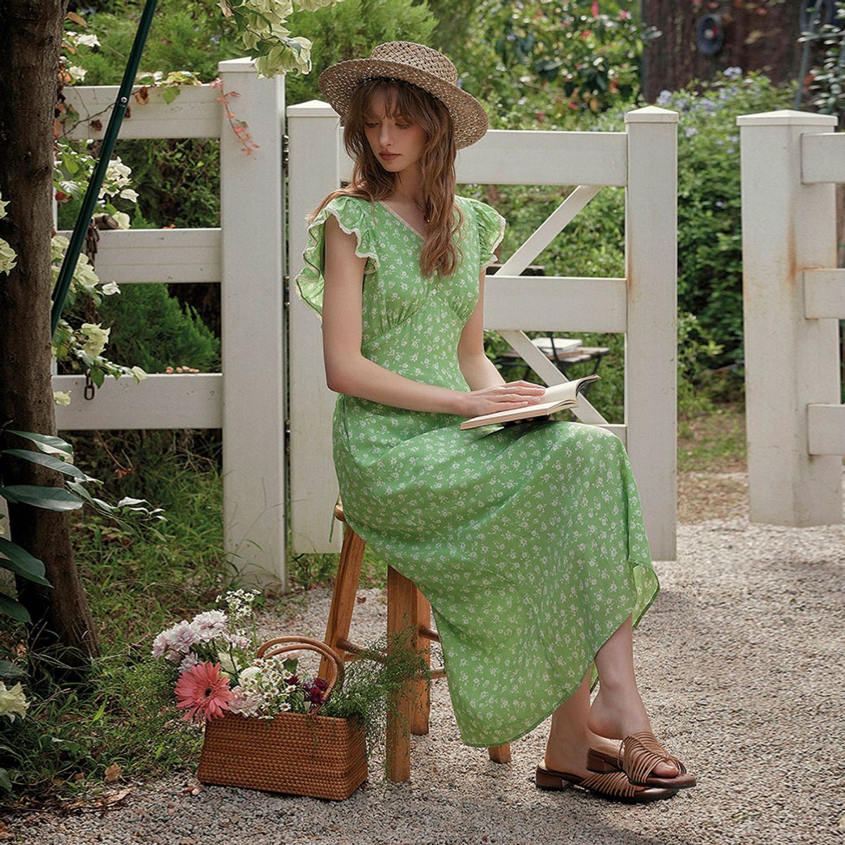 심플레트로(SIMPLE RETRO) SR_Lime wild v-neck romantic dress