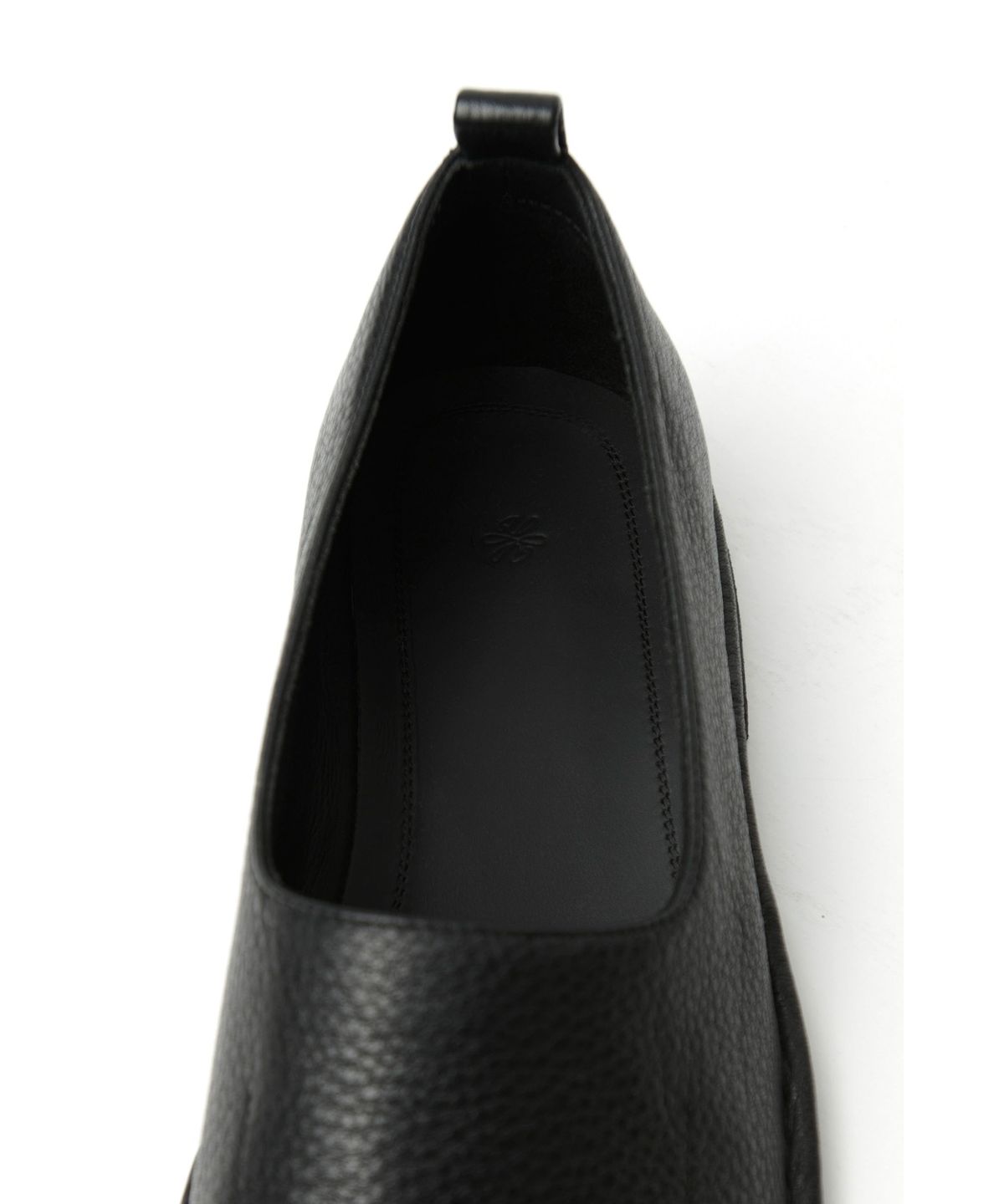 유스(YOUTH) Square Toe Loafer - Black