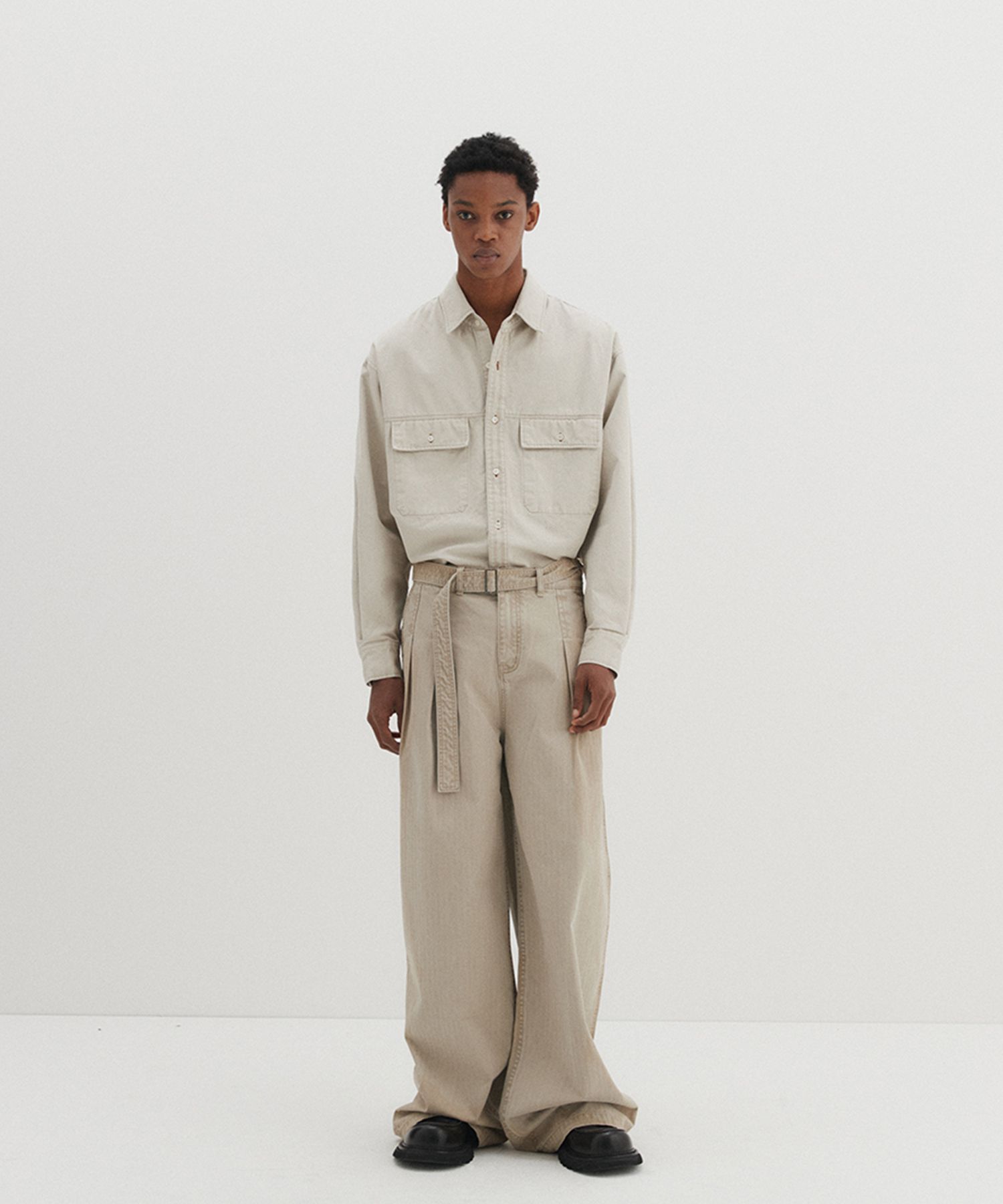 [DNSR] Belted Herringbone Pants /追跡付 MUSINSA公式 | DNSR Belted Herringbone Pants Beige