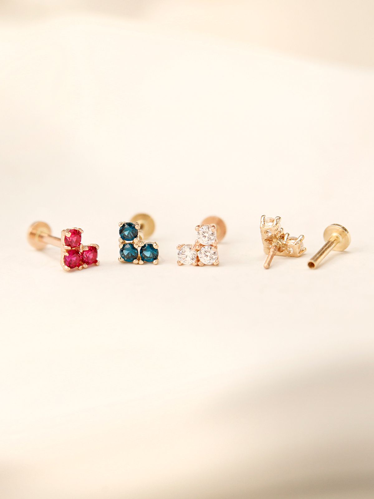 미니멀피어싱(MINIMALPIERCING) 14K 인터널 블럭 큐빅 하트 라블렛 피어싱