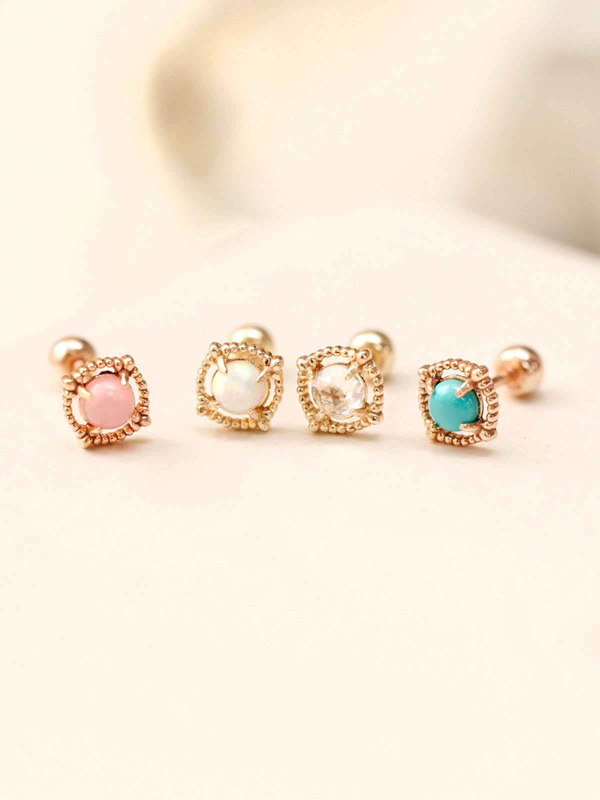 미니멀피어싱(MINIMALPIERCING) 14K 인터널 엔틱 로즈컷 원석 라블렛 피어싱