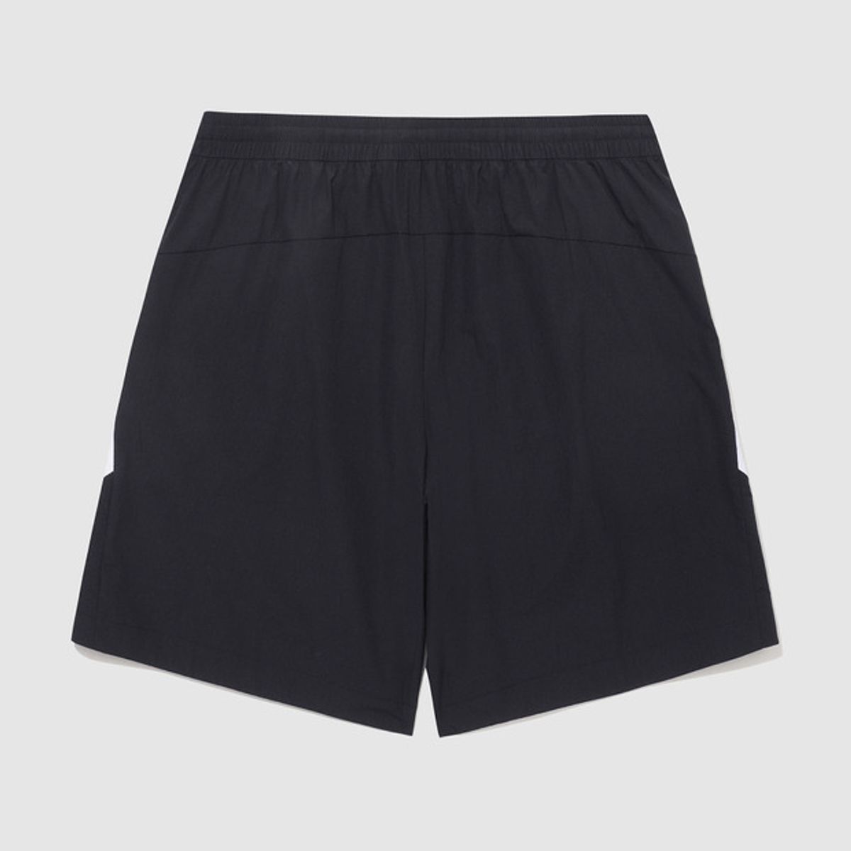 엄브로(UMBRO) 더블컷 4부 반바지 블랙(UQ223SHP53)