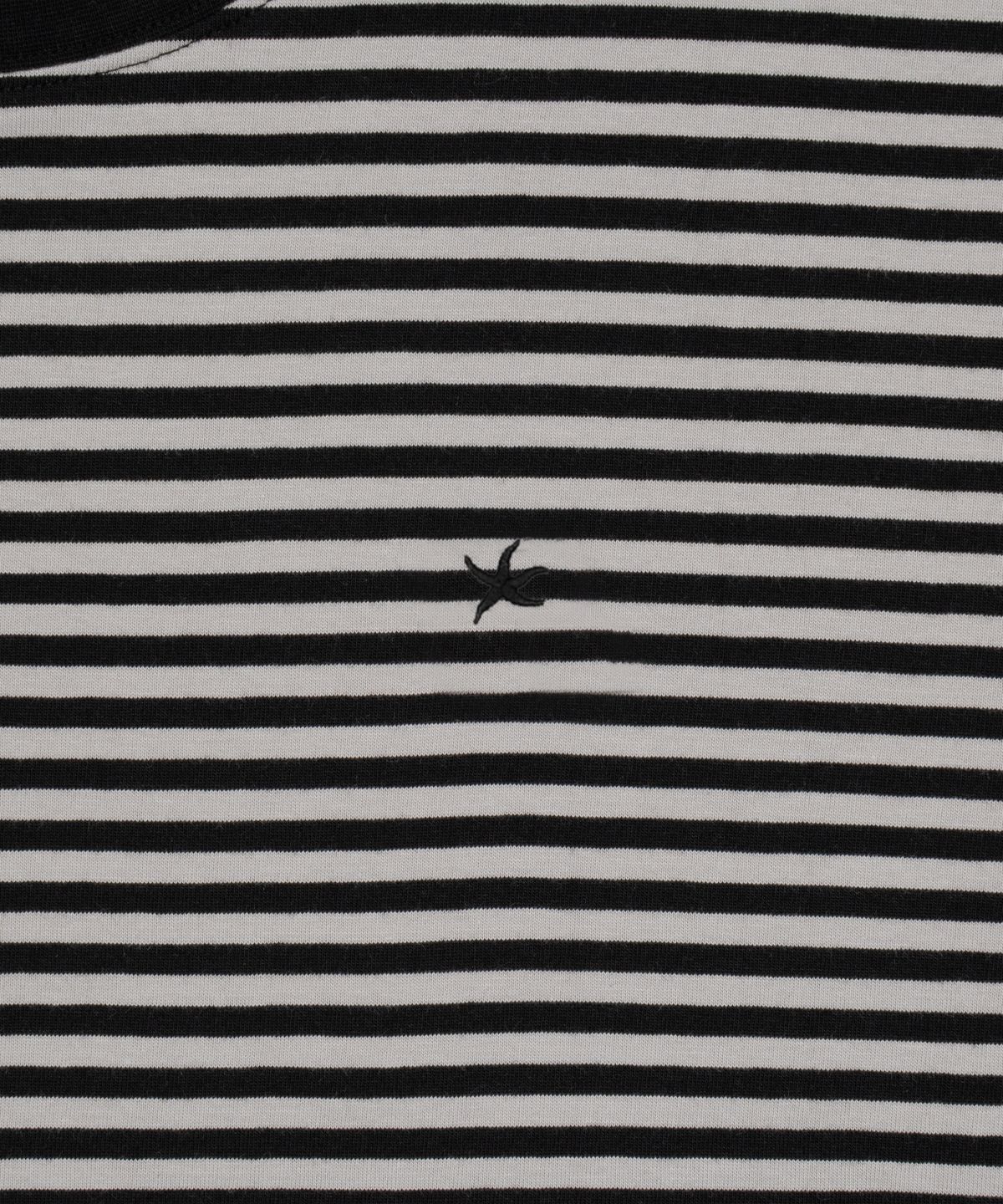 더콜디스트모먼트(THE COLDEST MOMENT) TCM mini logo stripe ringer T (black)