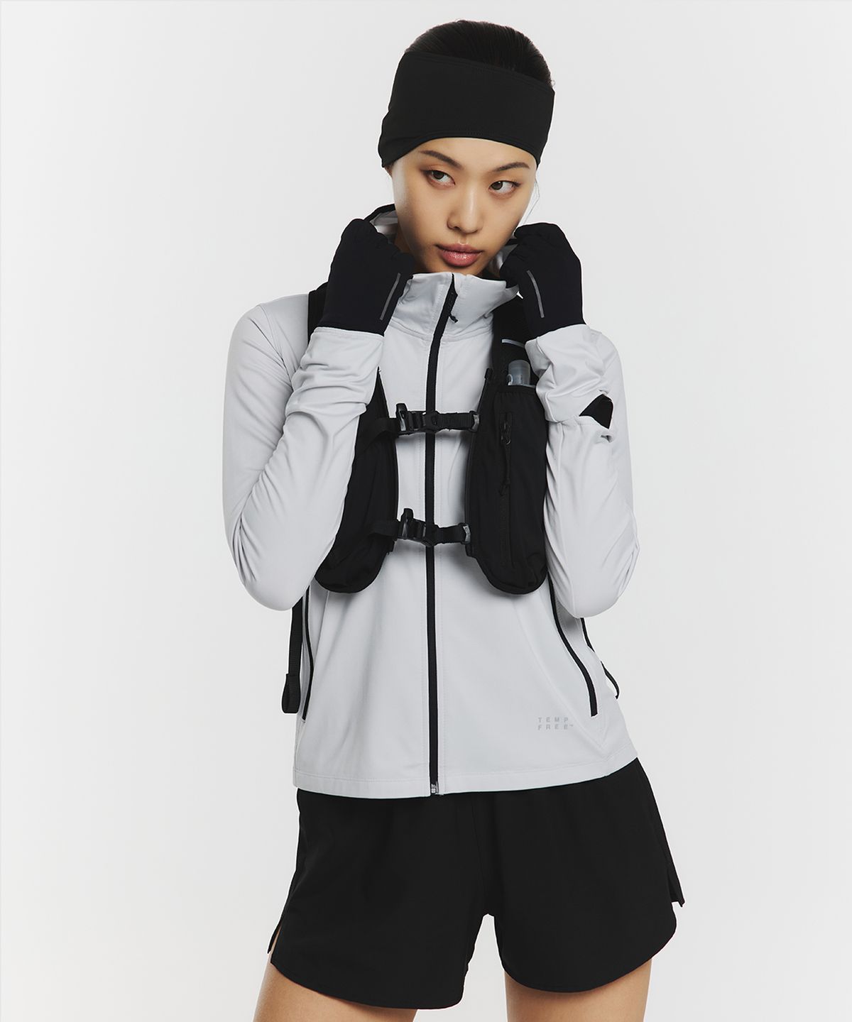 무신사 스탠다드 스포츠(MUSINSA STANDARD SPORTS) [컬러추가] 웜액트 집업 우먼(3color)