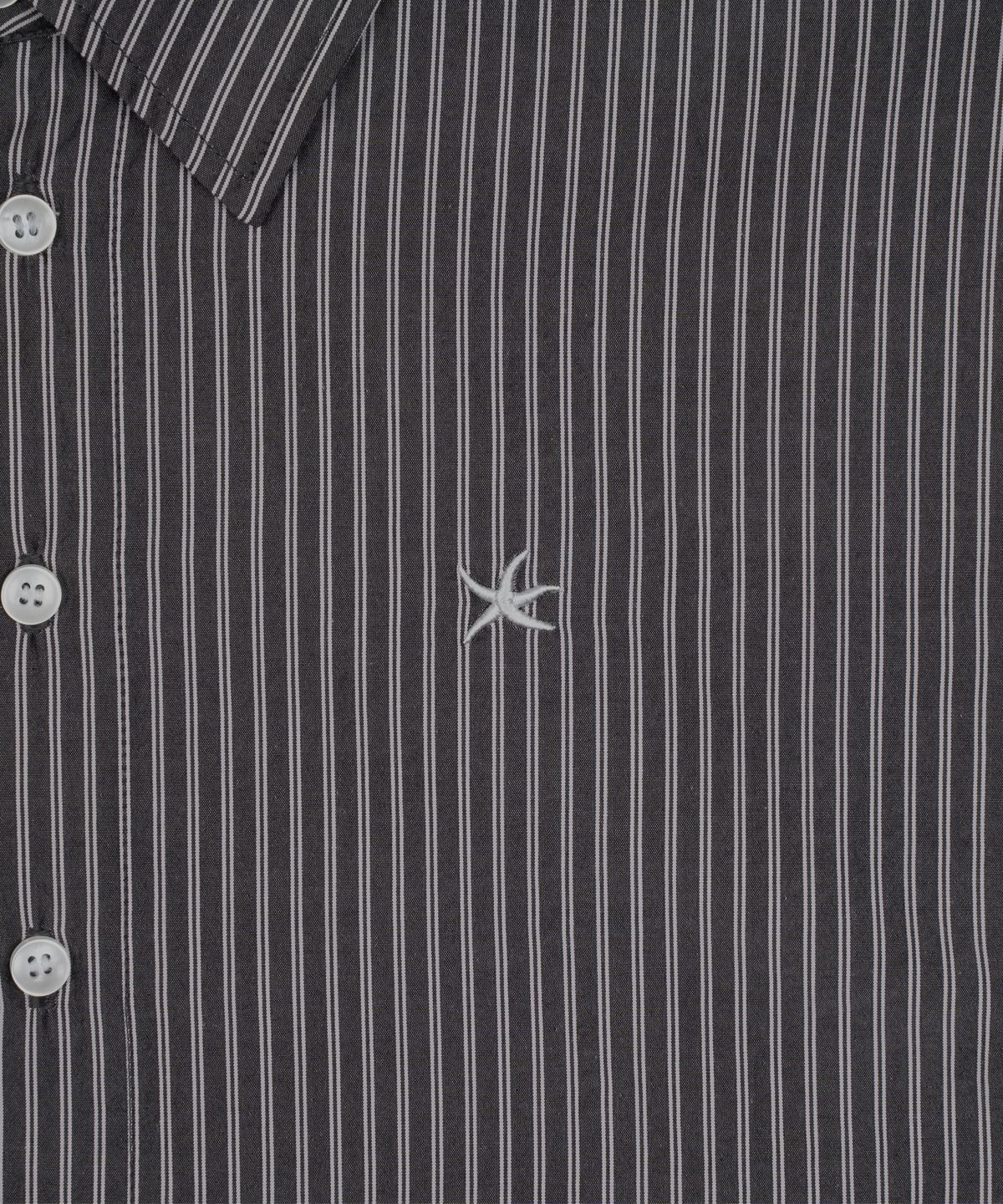 더콜디스트모먼트(THE COLDEST MOMENT) TCM mini logo stripe half shirts (black)