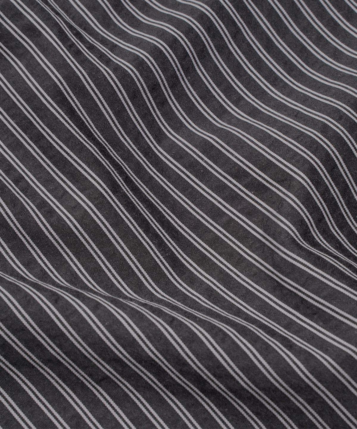 더콜디스트모먼트(THE COLDEST MOMENT) TCM mini logo stripe half shirts (black)