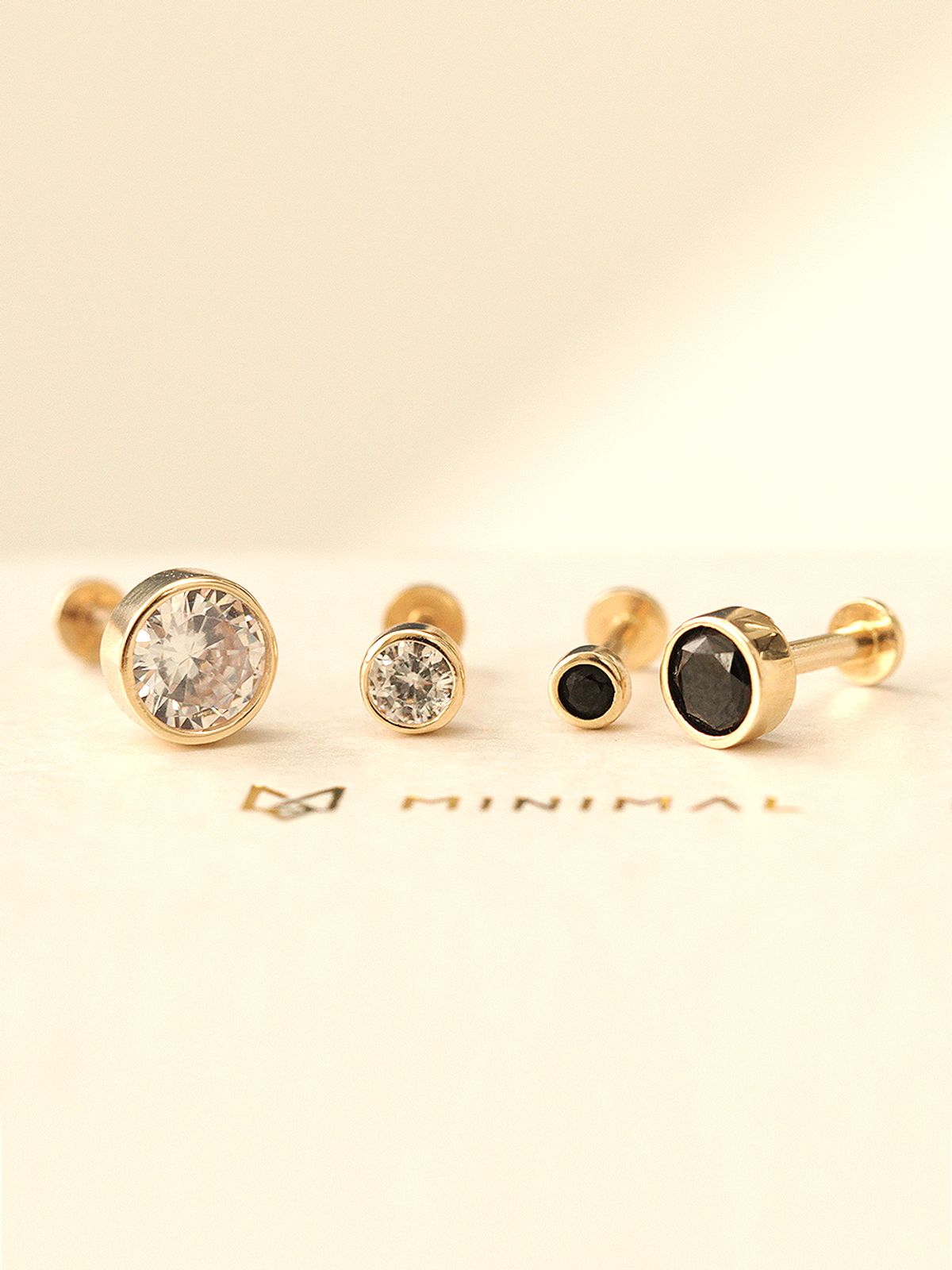 미니멀피어싱(MINIMALPIERCING) 14K 인터널 미니멀 큐빅 라블렛 피어싱