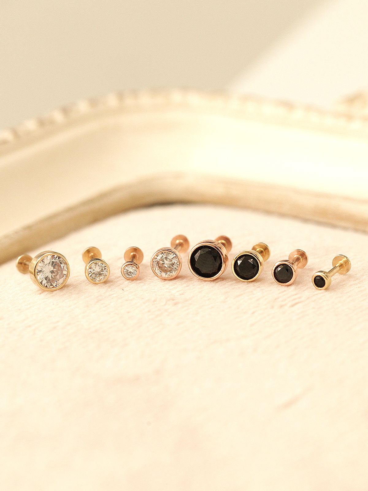 미니멀피어싱(MINIMALPIERCING) 14K 인터널 미니멀 큐빅 라블렛 피어싱