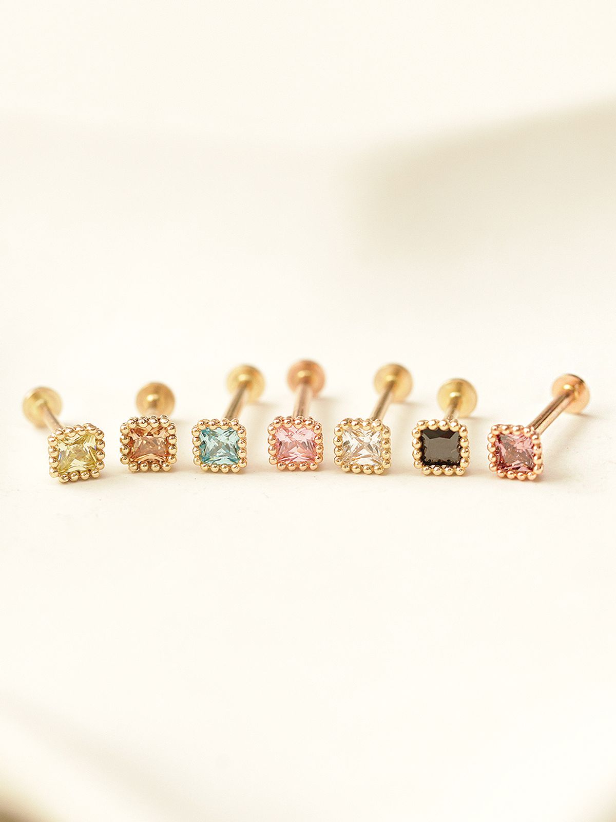 미니멀피어싱(MINIMALPIERCING) 14K 인터널 미니미 사각 큐빅 라블렛 피어싱