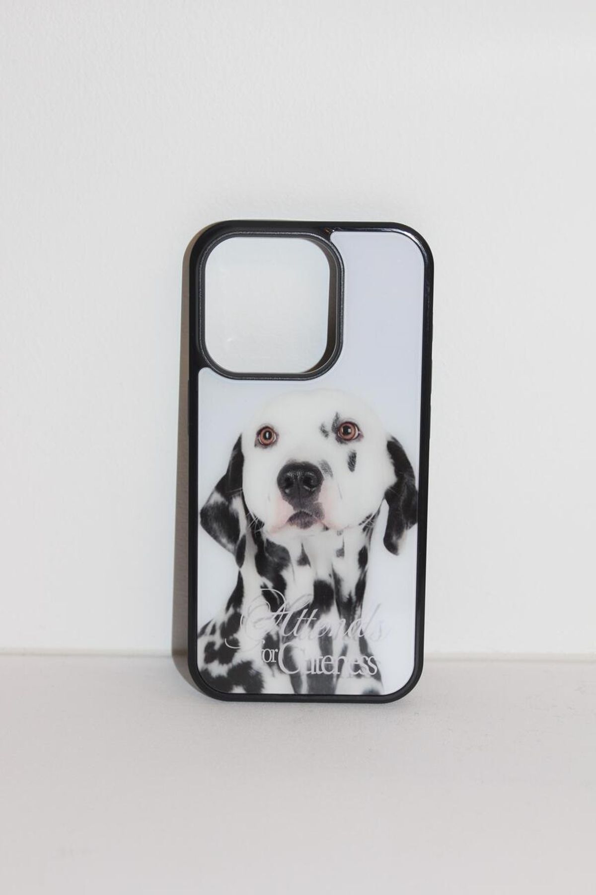 어텐즈(ATTENDS) Spotty doggy case